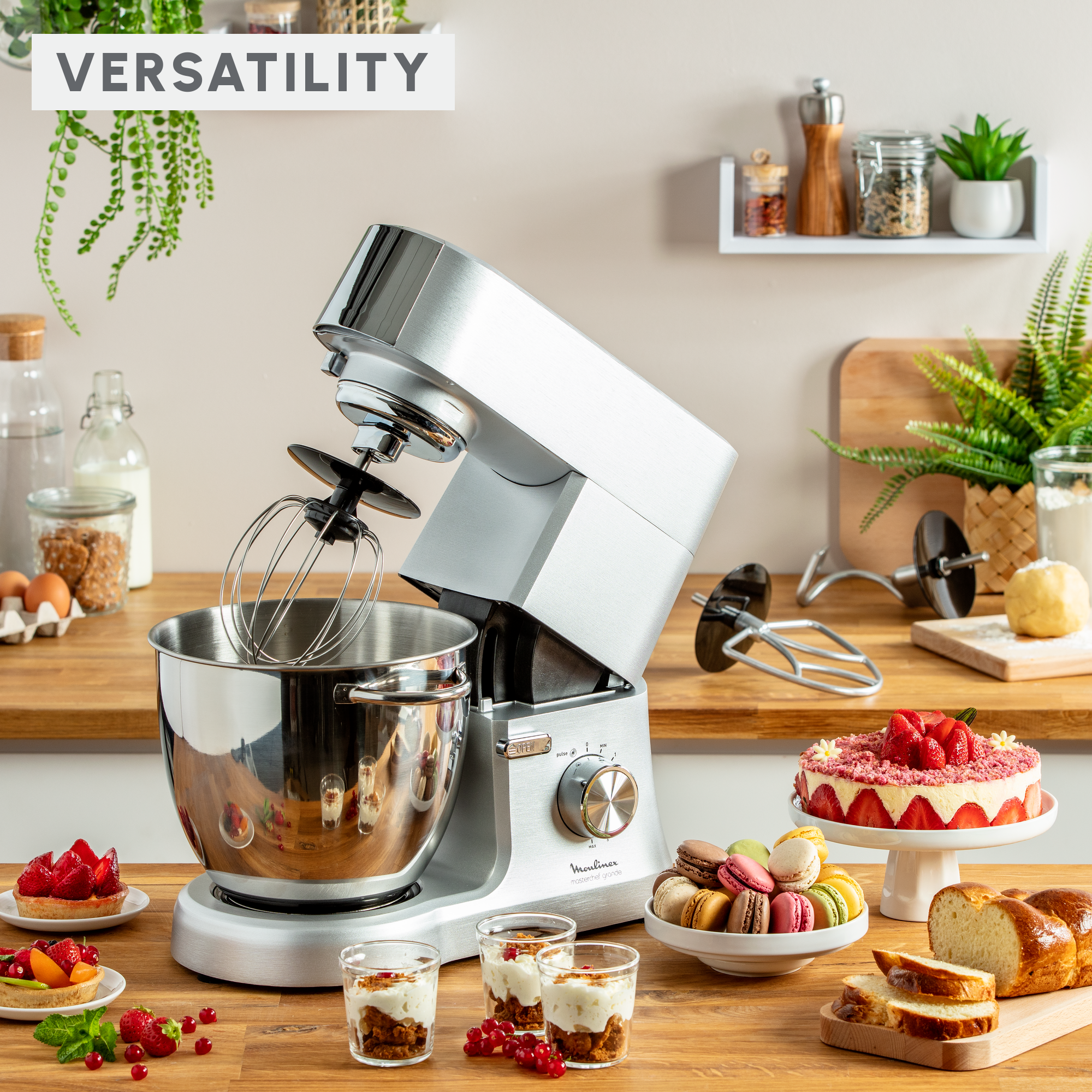 MasterChef Grande QA810D01 Robot pâtissier - 1.500W - 5 accessoires - 10 vitesses + pulse