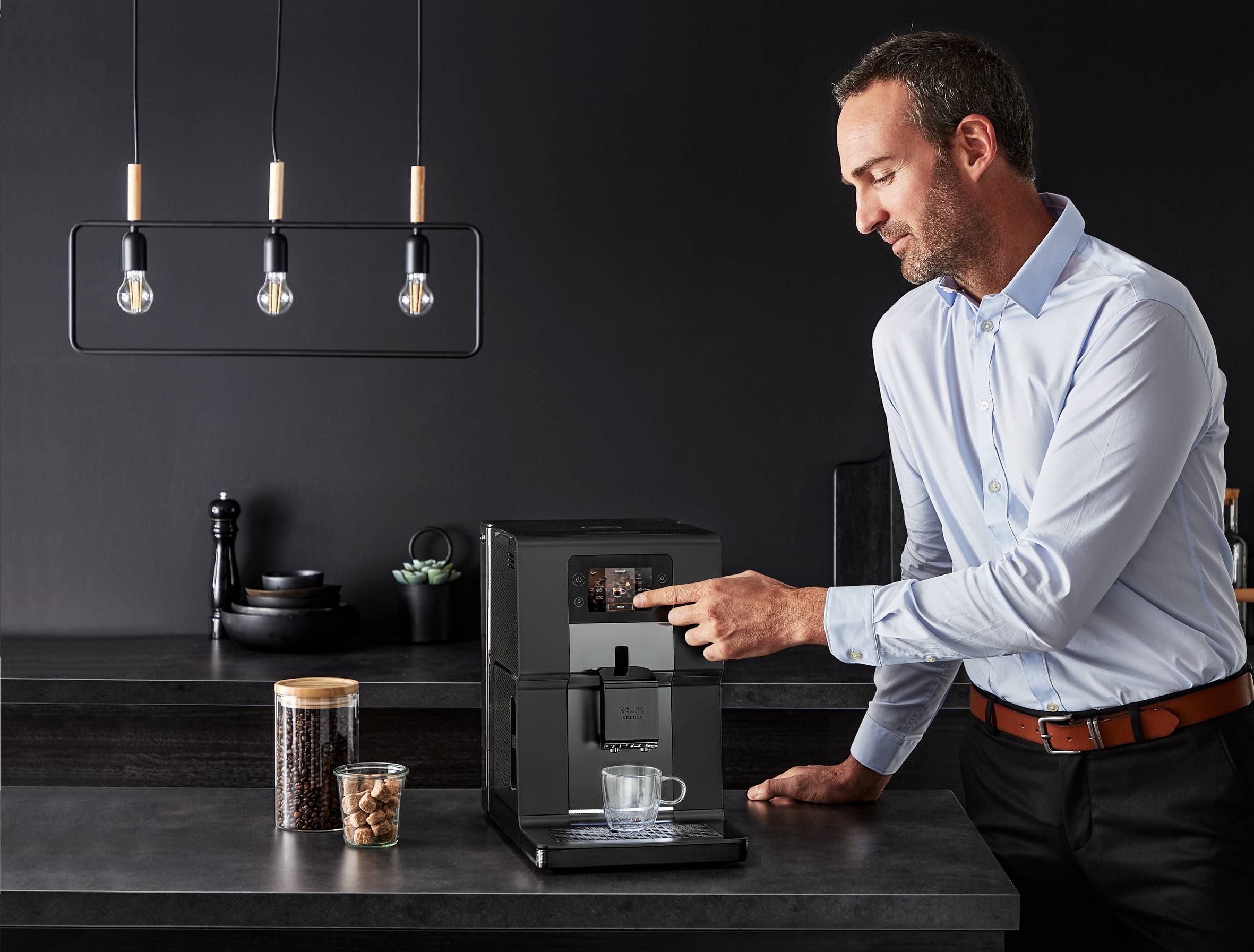 Intuition Preference+ EA875U10 Machine à Espresso automatique à grains - 15 recettes de café - 3L