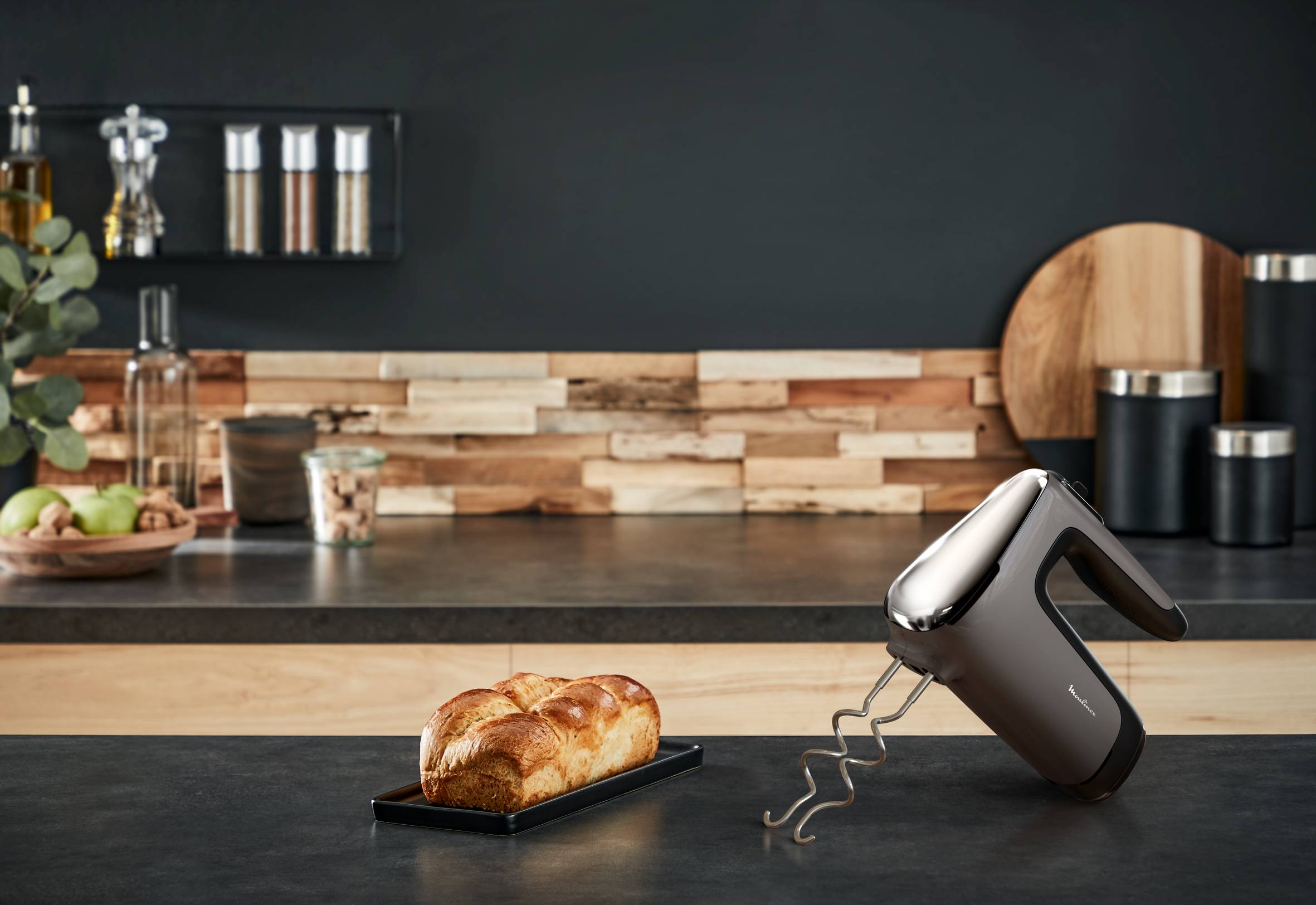 PowerMix HM650E10 Batteur - 600W - 4 accessoires - Silencieux