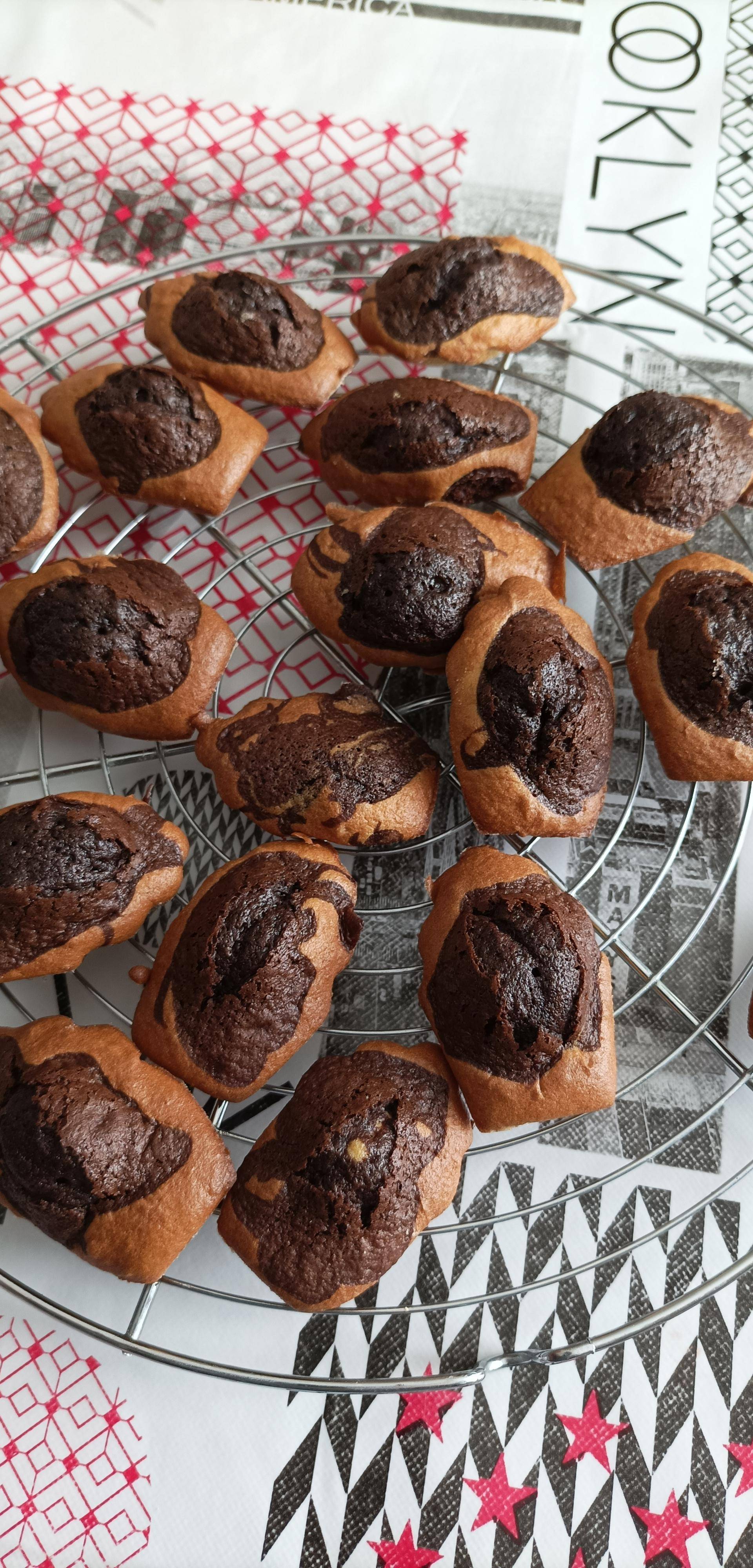 Madeleines marbrées chocolat vanille - Recette Companion XL | Moulinex