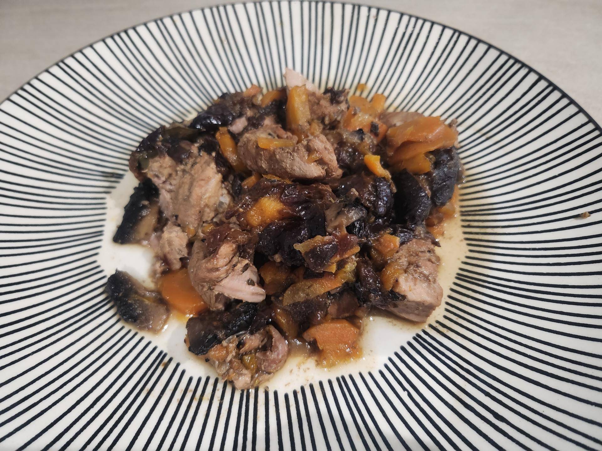 Filet mignon aux pruneaux de Myriamug - Recette Cookeo V3 | Moulinex