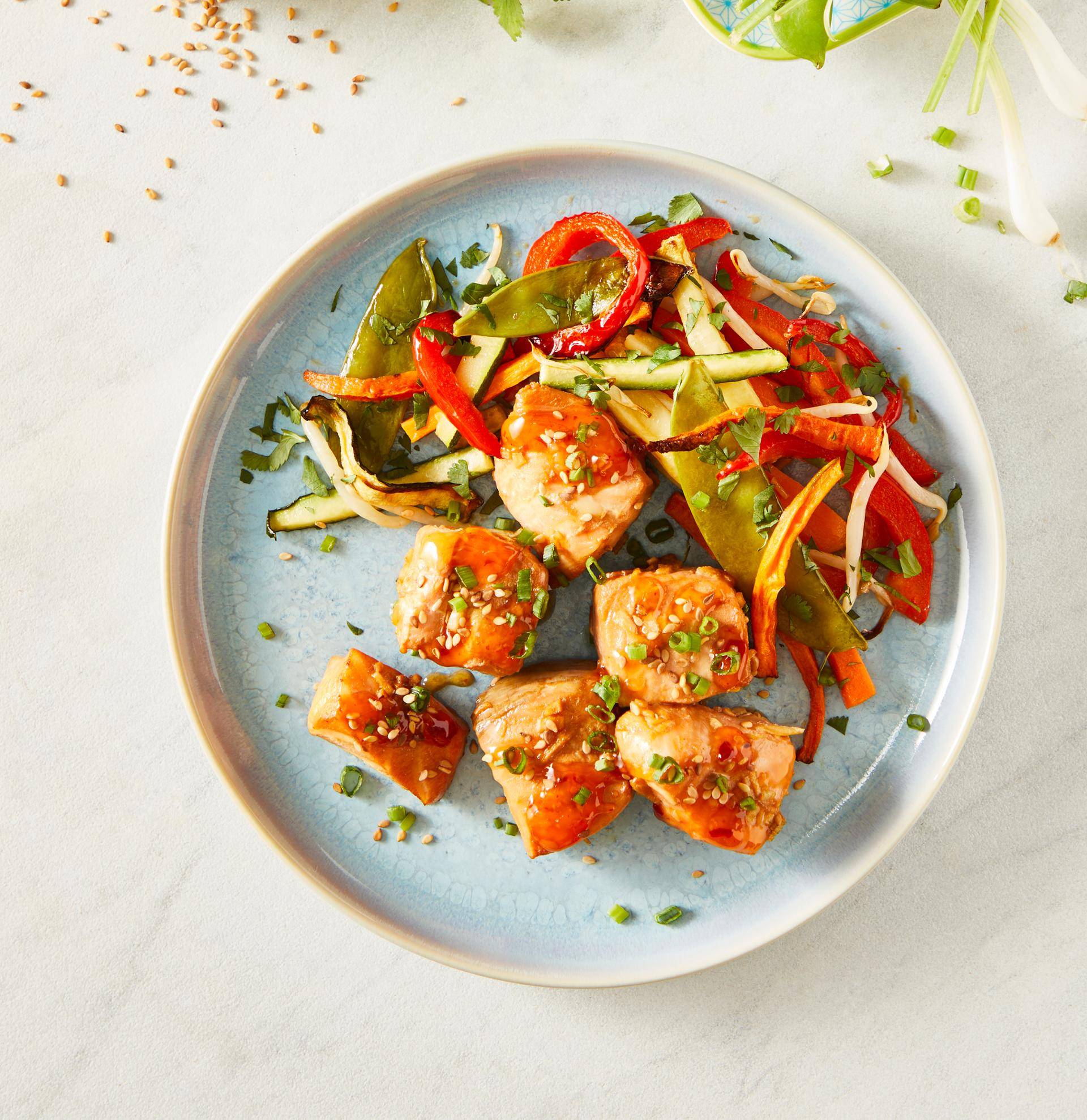 Bouchées de saumon thaï et légumes colorés - Recette Dual EasyFry&Grill | Moulinex