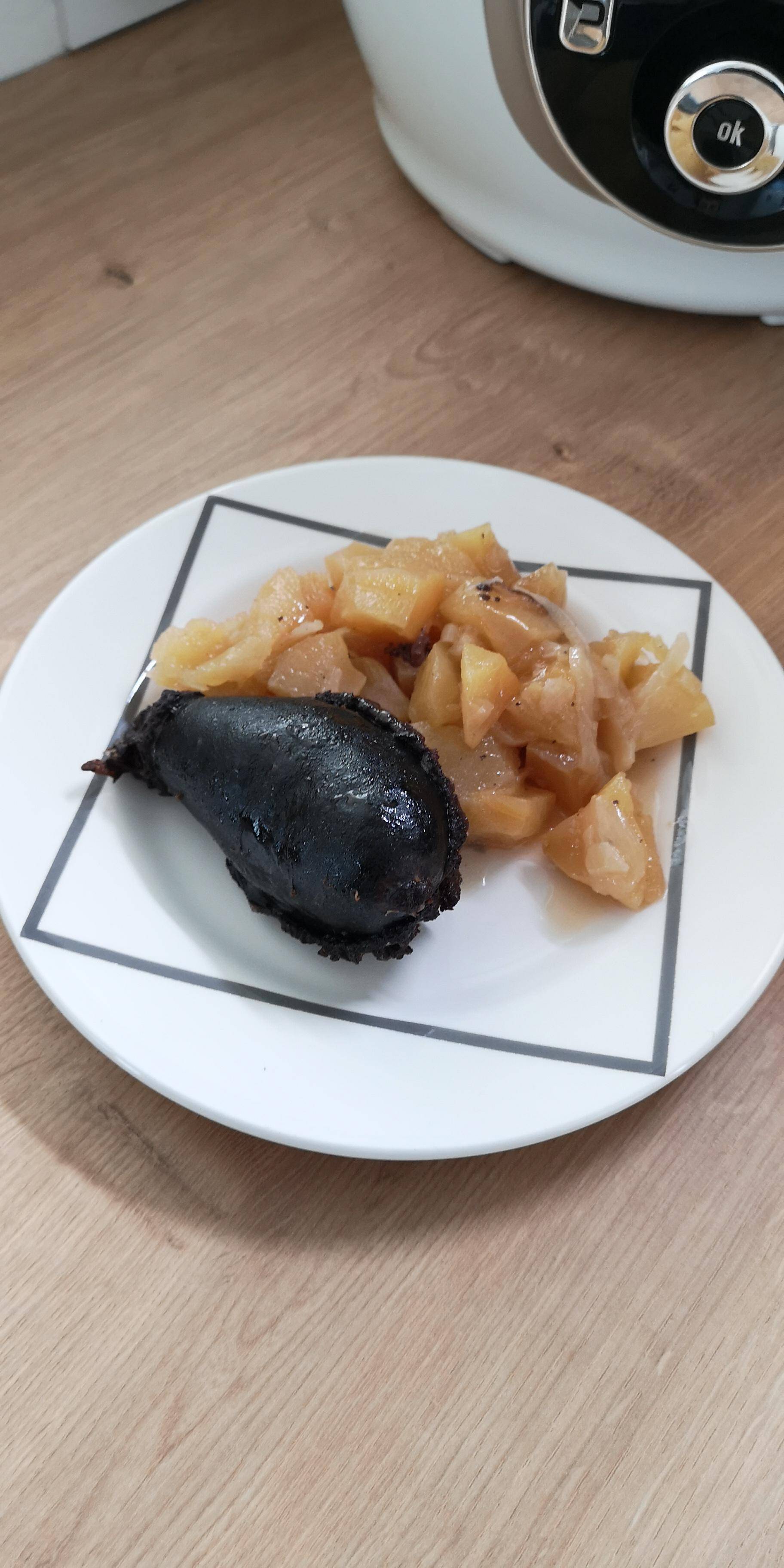 Boudin noir aux pommes et aux oignons - Recepten Cookeo | Moulinex