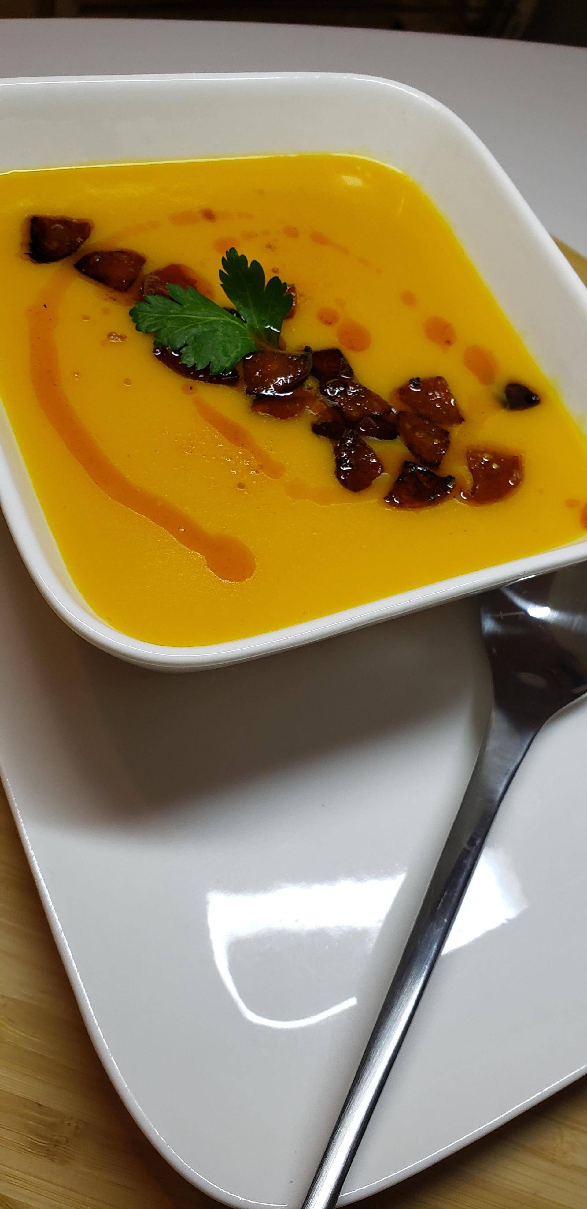 Velouté de butternut et chorizo - Recepten Companion Connect XL | Moulinex