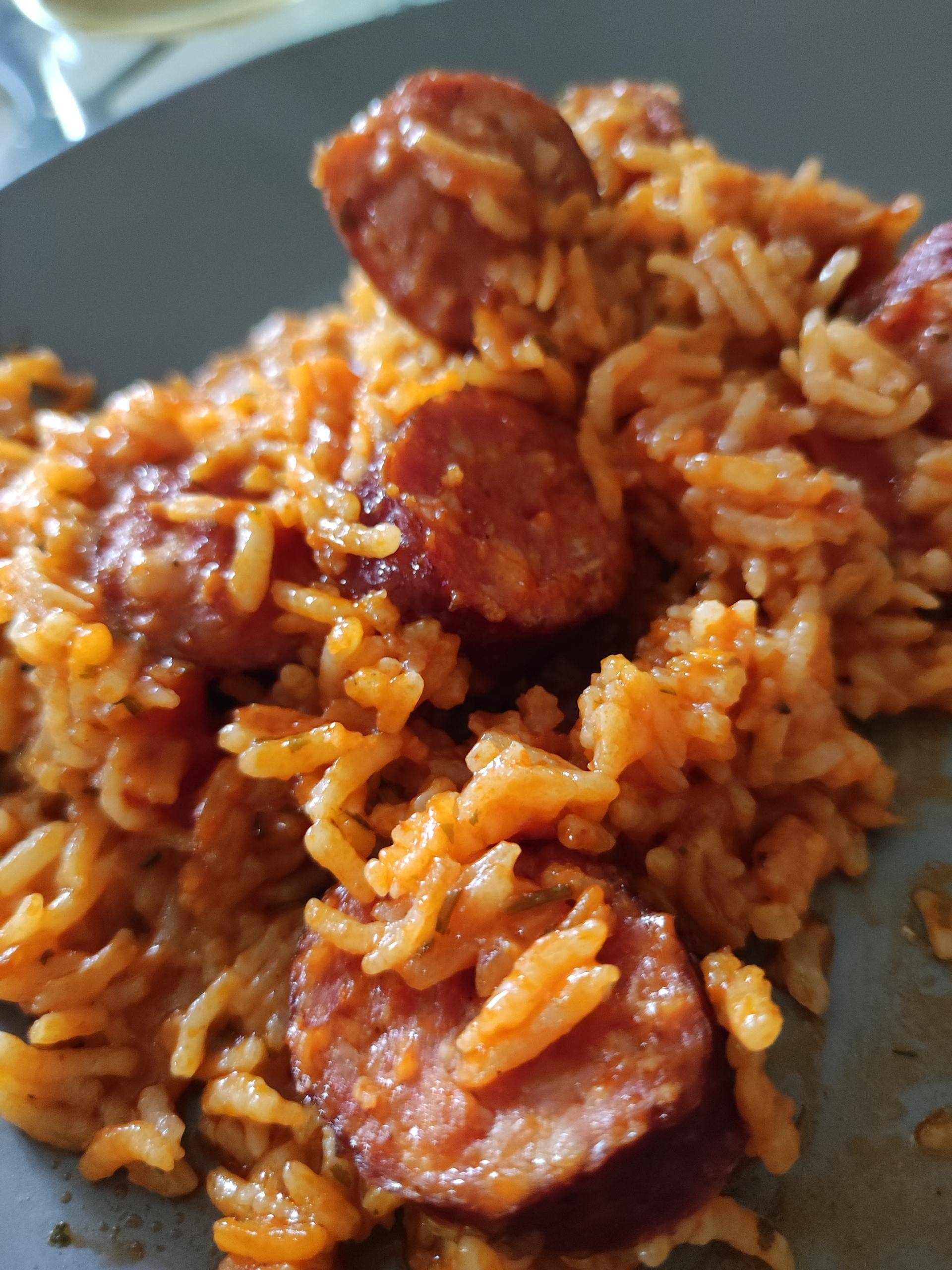 Riz à la saucisse de Morteau à la tomate - Recepten Cookeo | Moulinex
