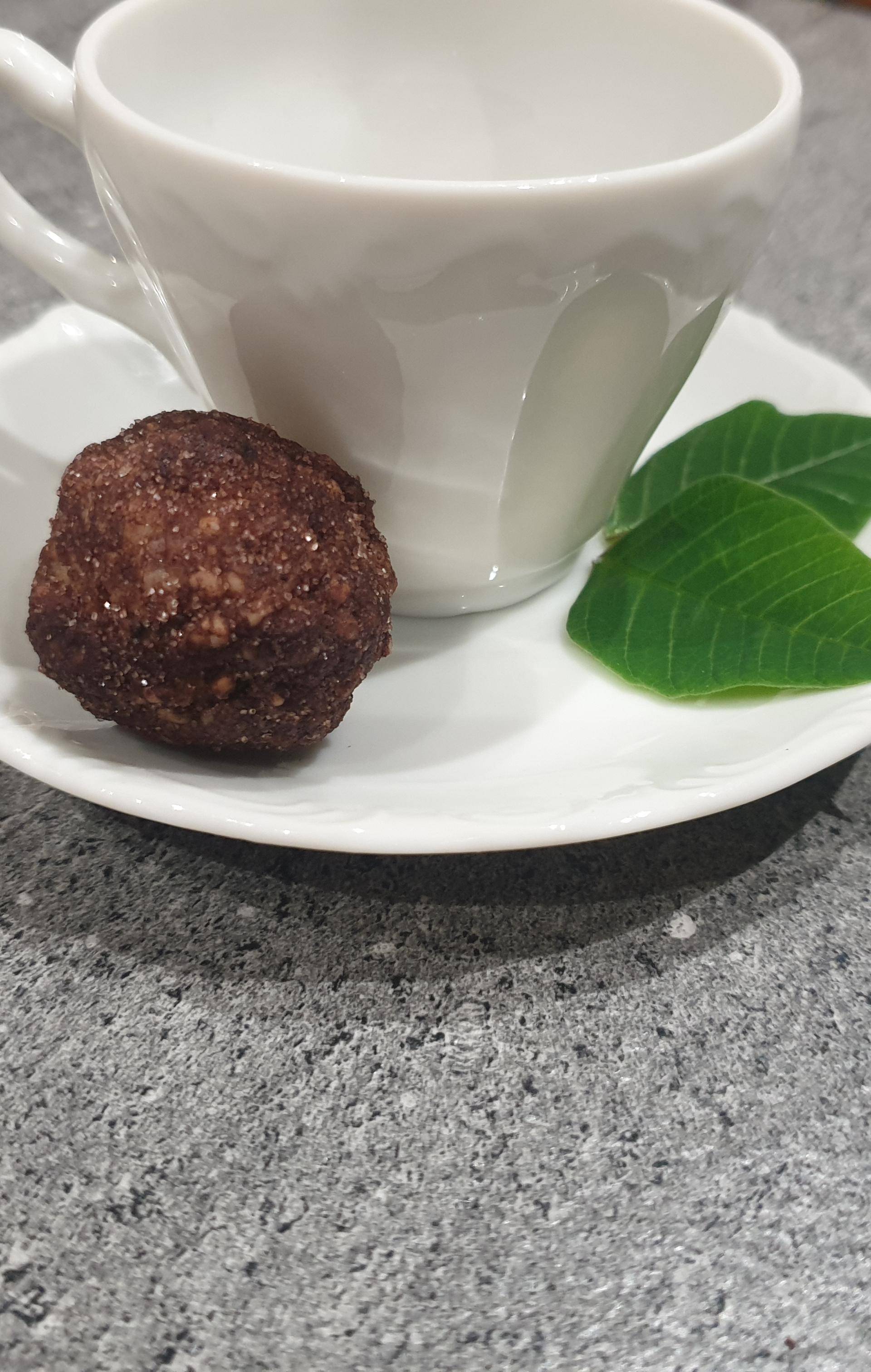 Cajuzinho (bouchées goût Snickers, recette du blog "Dans ma p'tite cuisine rose" - Recette Companion XL | Moulinex