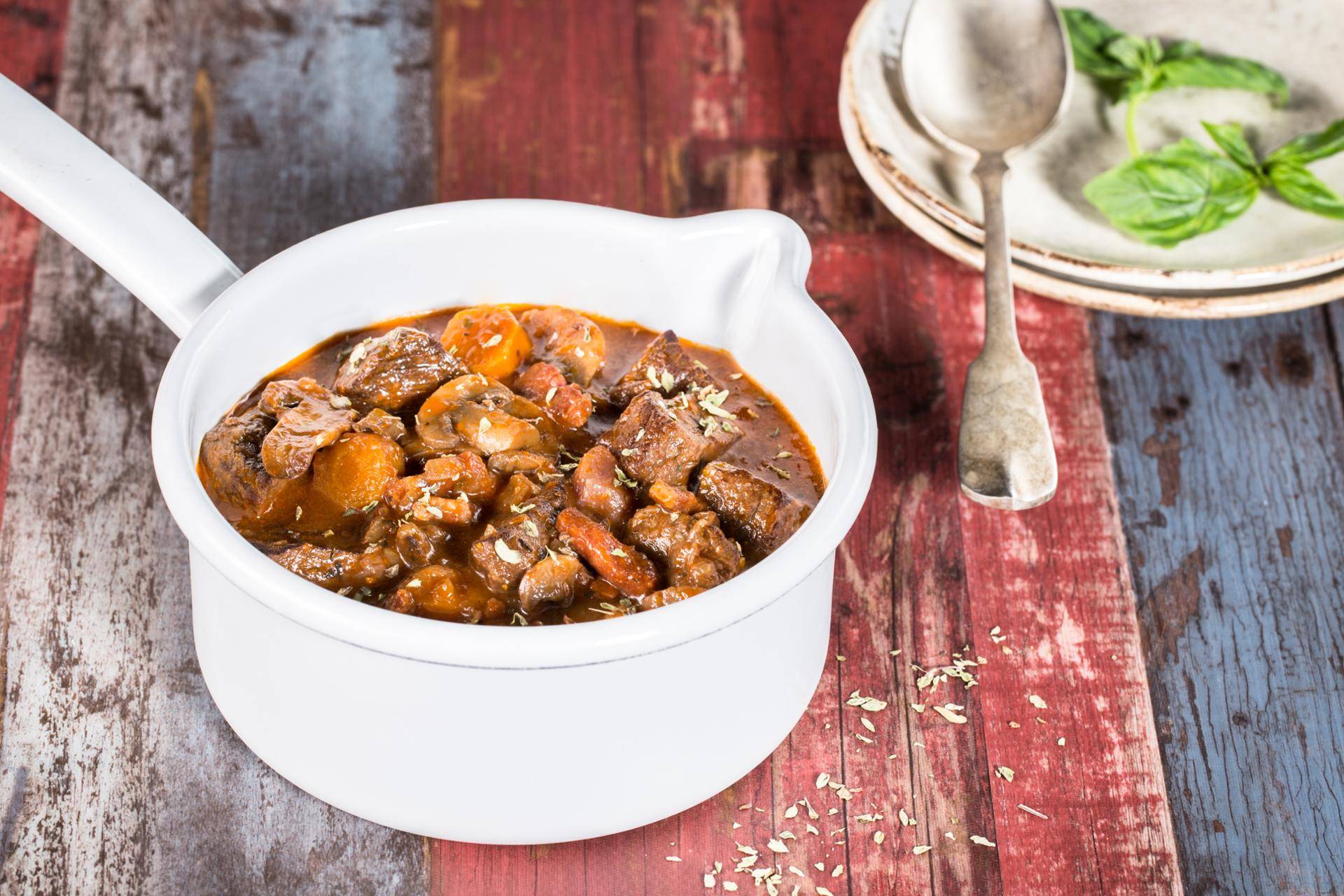 Bœuf bourguignon op z’n Italiaans - Recepten Cookeo | Moulinex