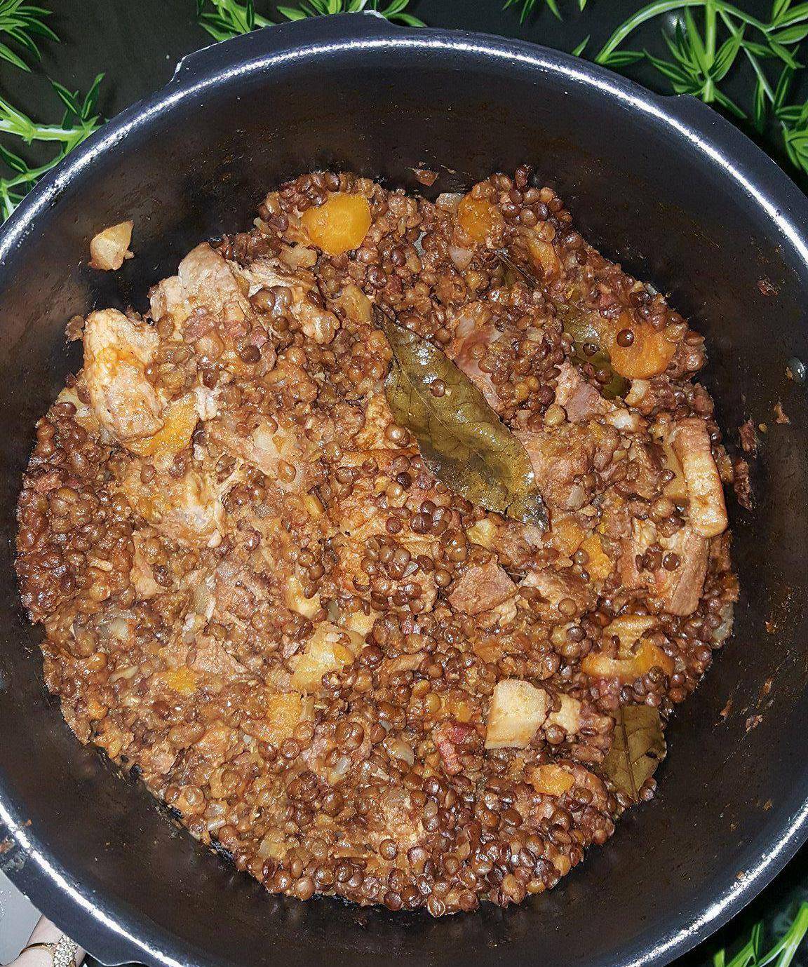 Lentille saucisses et travers de porc - Recette Cookeo | Moulinex