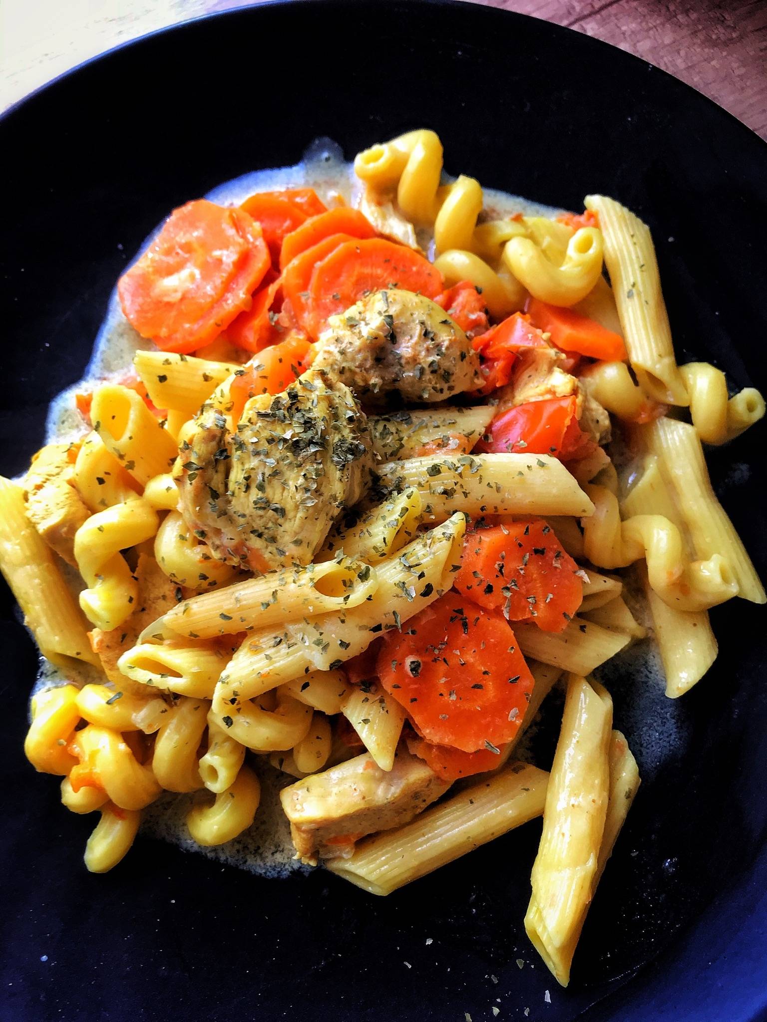 Pâtes au poulet et petits légumes - Recepten Cookeo | Moulinex