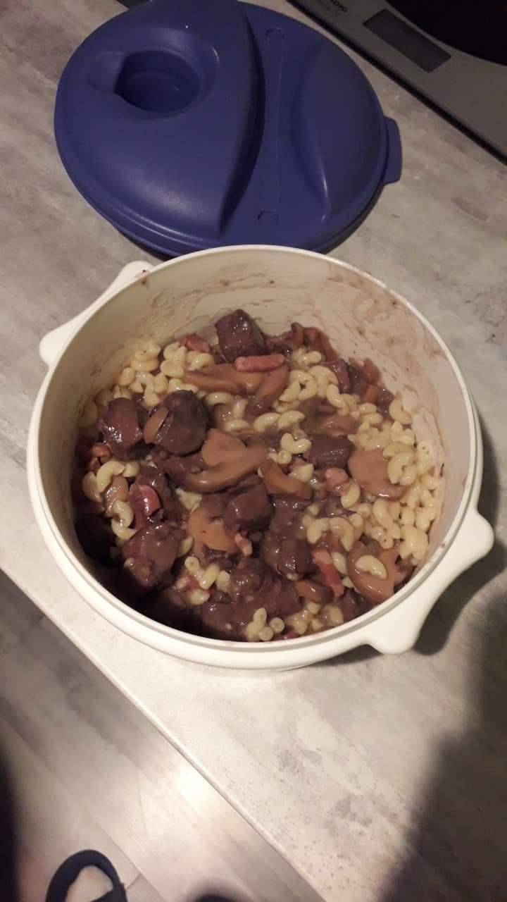Pigeon aux lardons et champignons - Recepten Cookeo | Moulinex