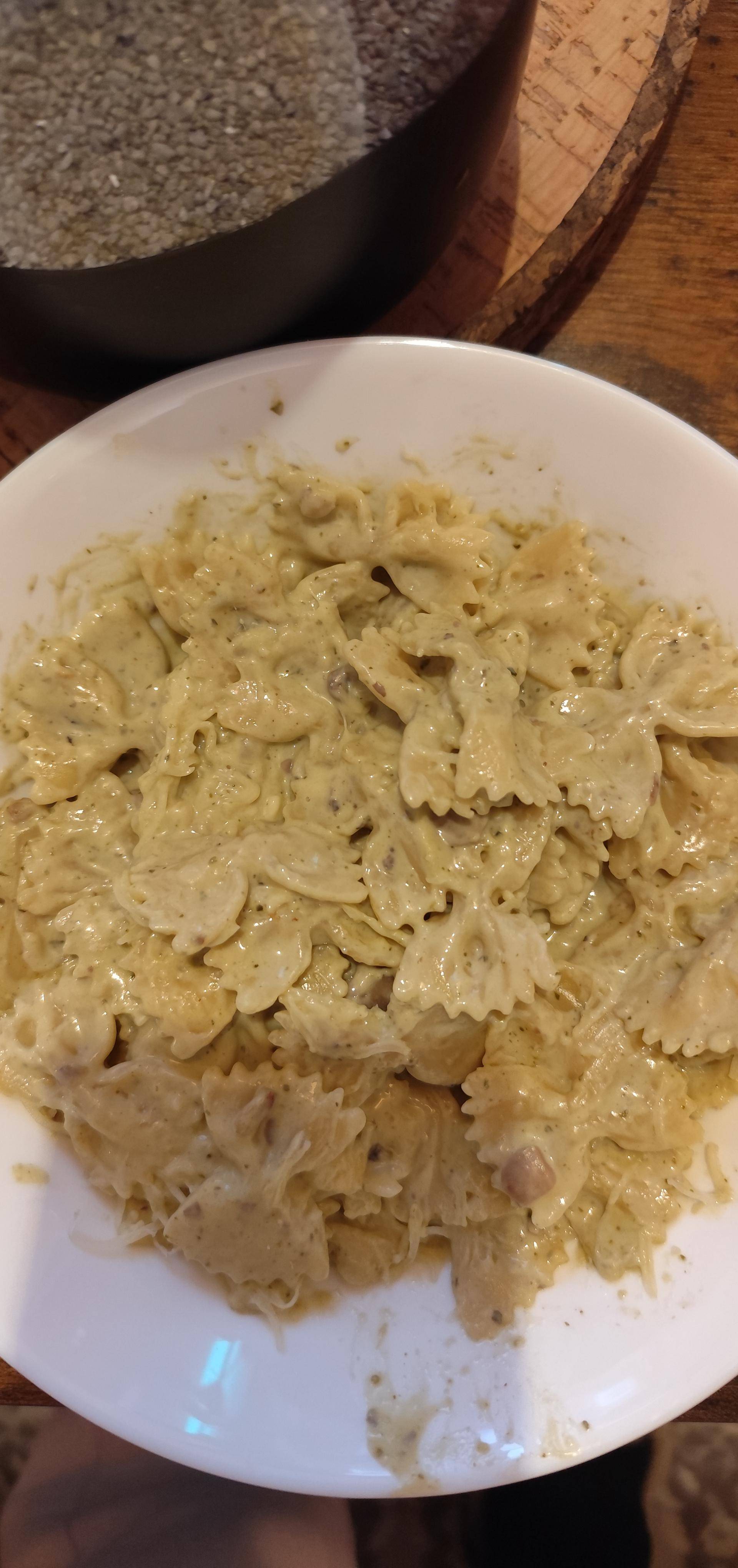 Pâte pesto et champignons de Bibiscook - Recette Cookeo V3 Mini | Moulinex
