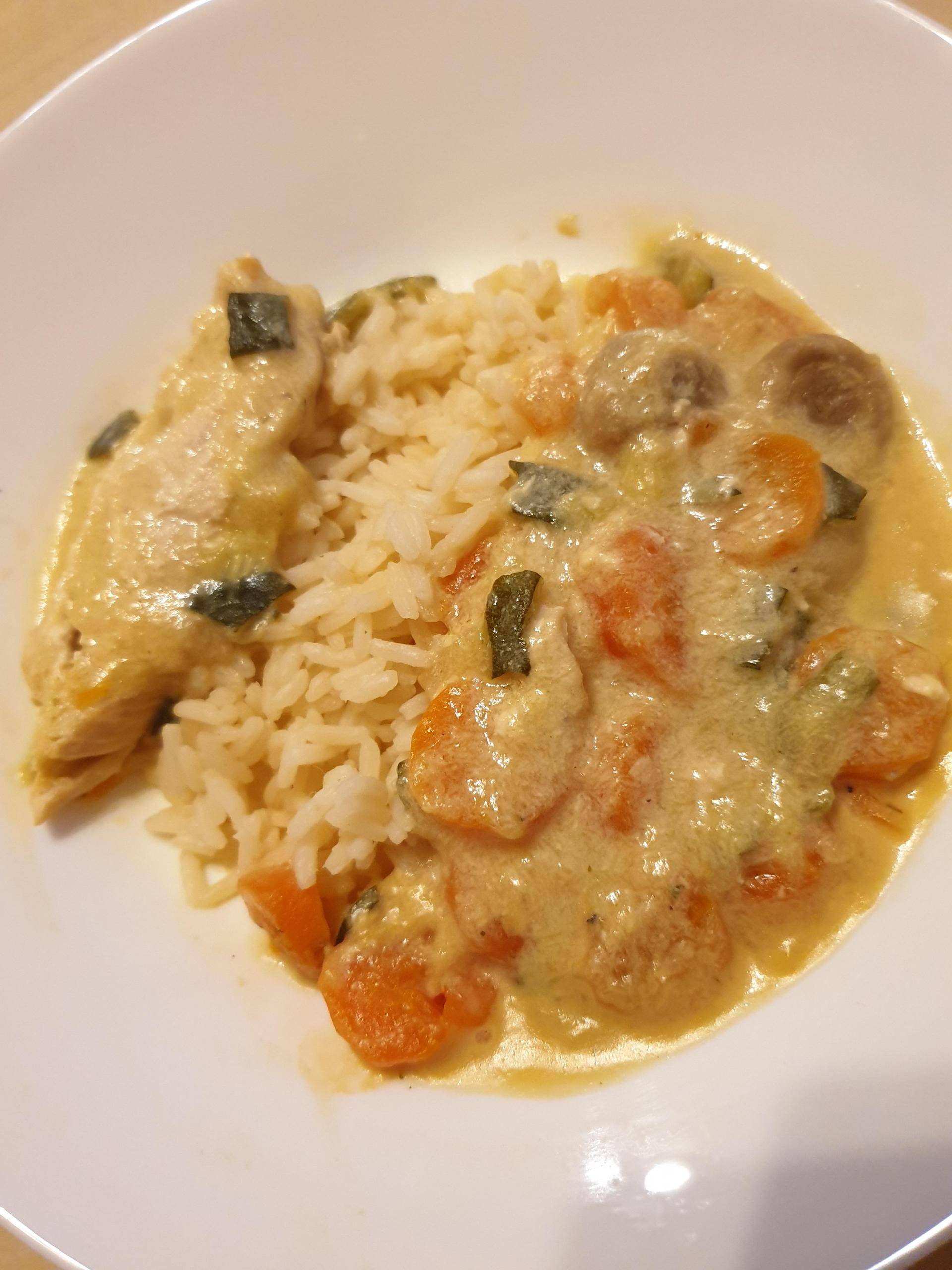 FILETS DE POULETS, LÉGUMES au FROMAGE FRAIS (st morêt) - Recepten Cookeo | Moulinex