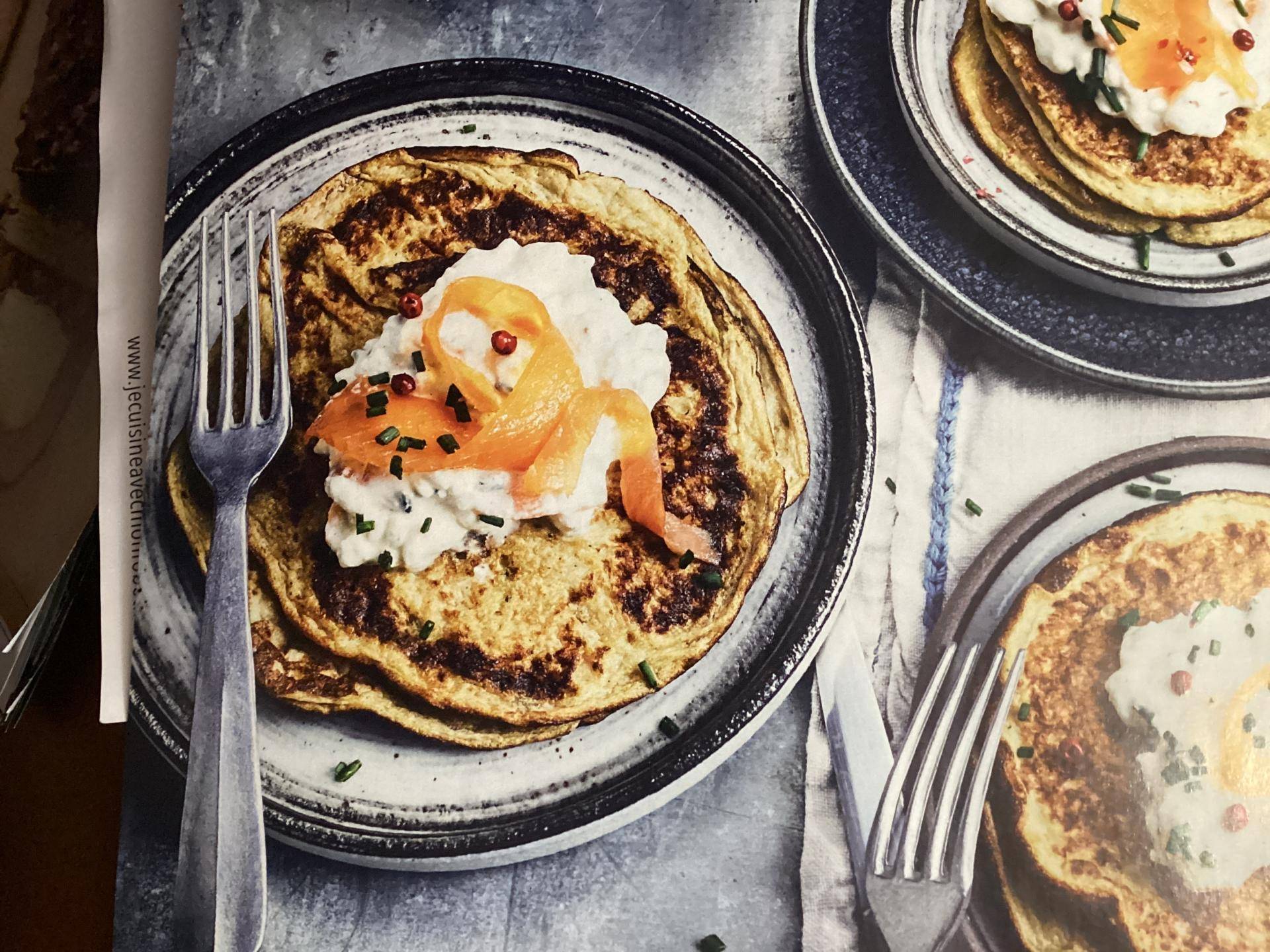 Pancakes de pommes de terre au saumon fumé - Recette Companion Connect XL | Moulinex