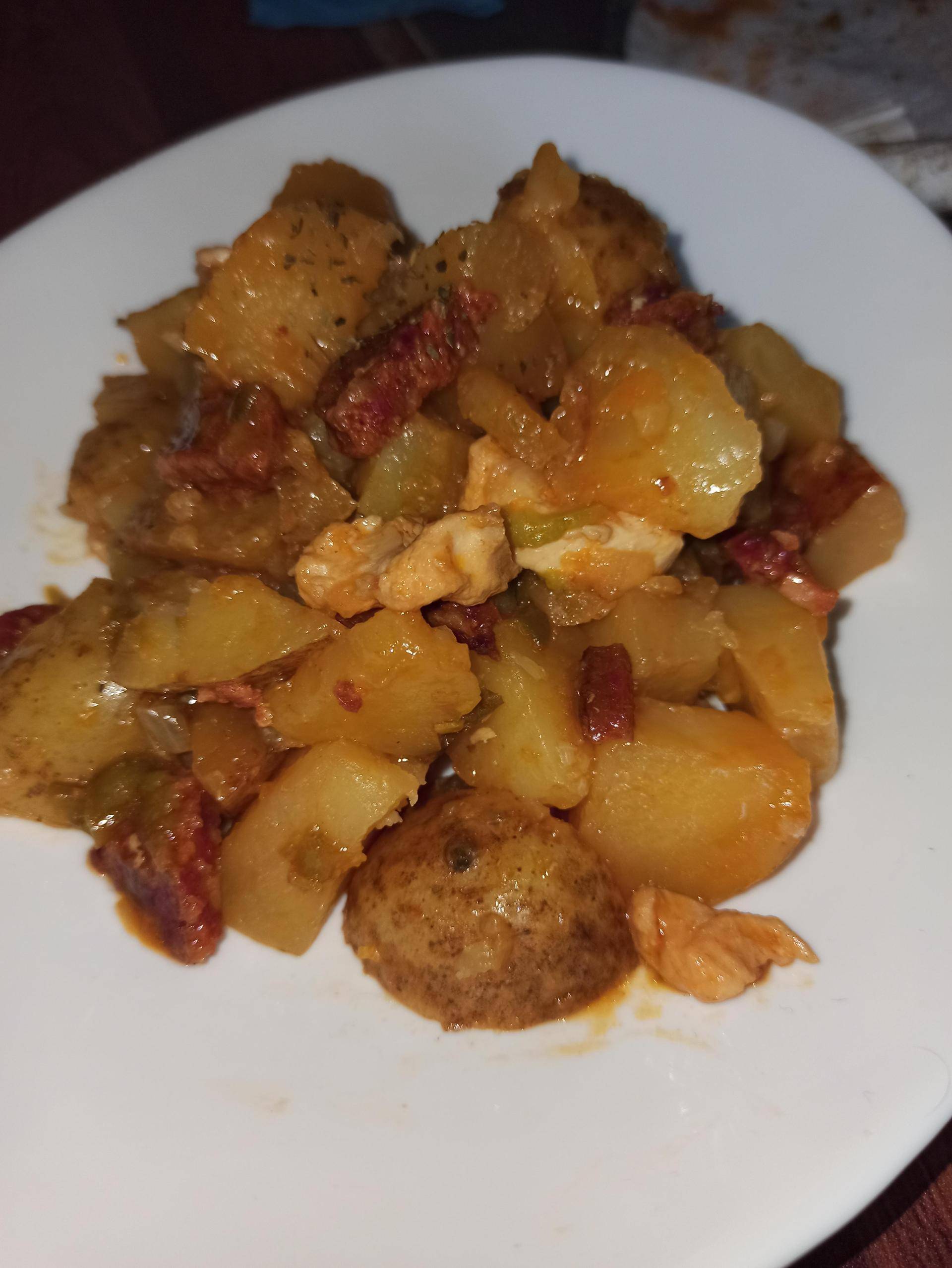 One pot pomme de terre poulet chorizo - Recepten Cookeo | Moulinex