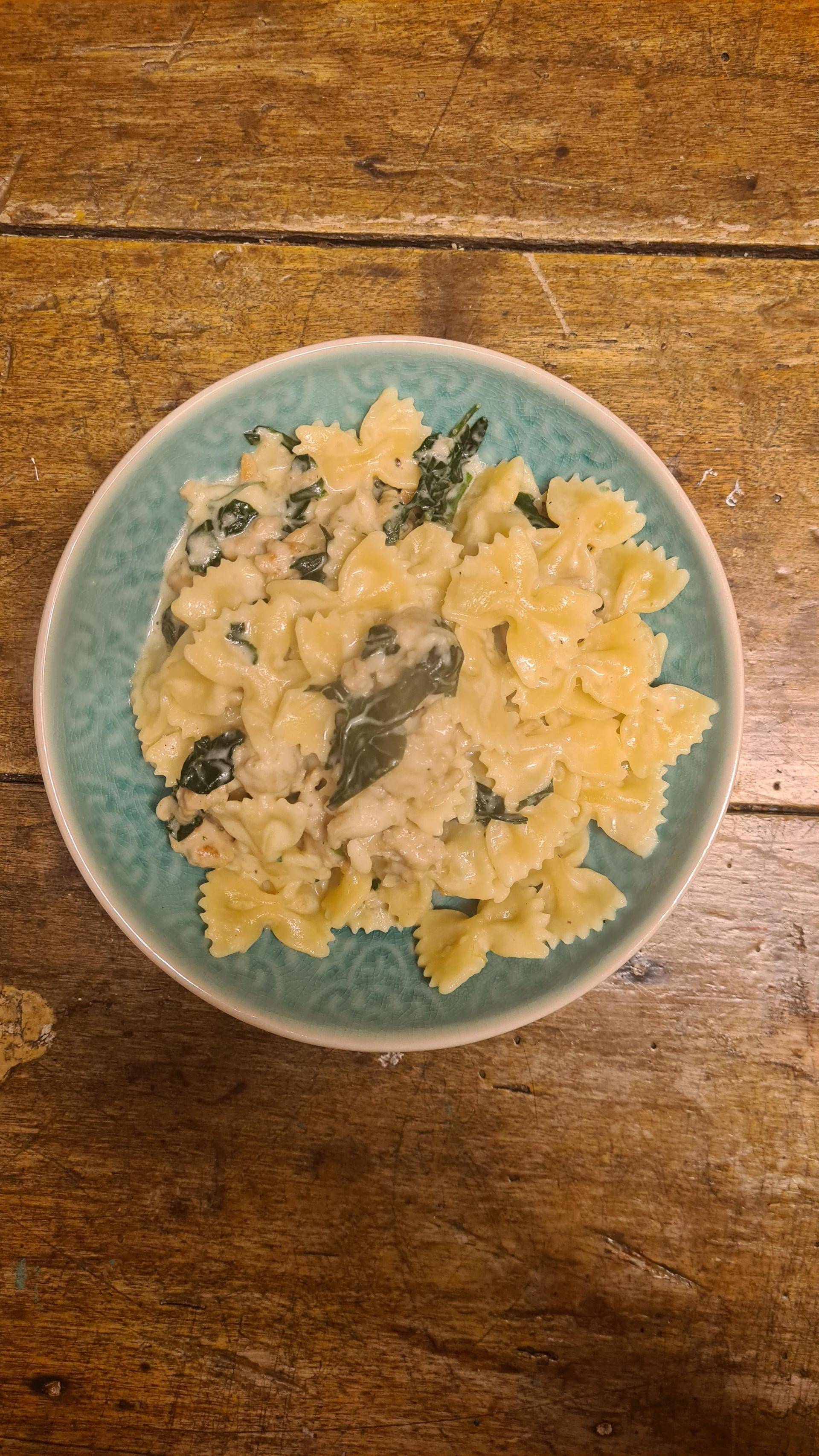 Farfalle au poulet haché et aux épinards - Recette Cookeo | Moulinex