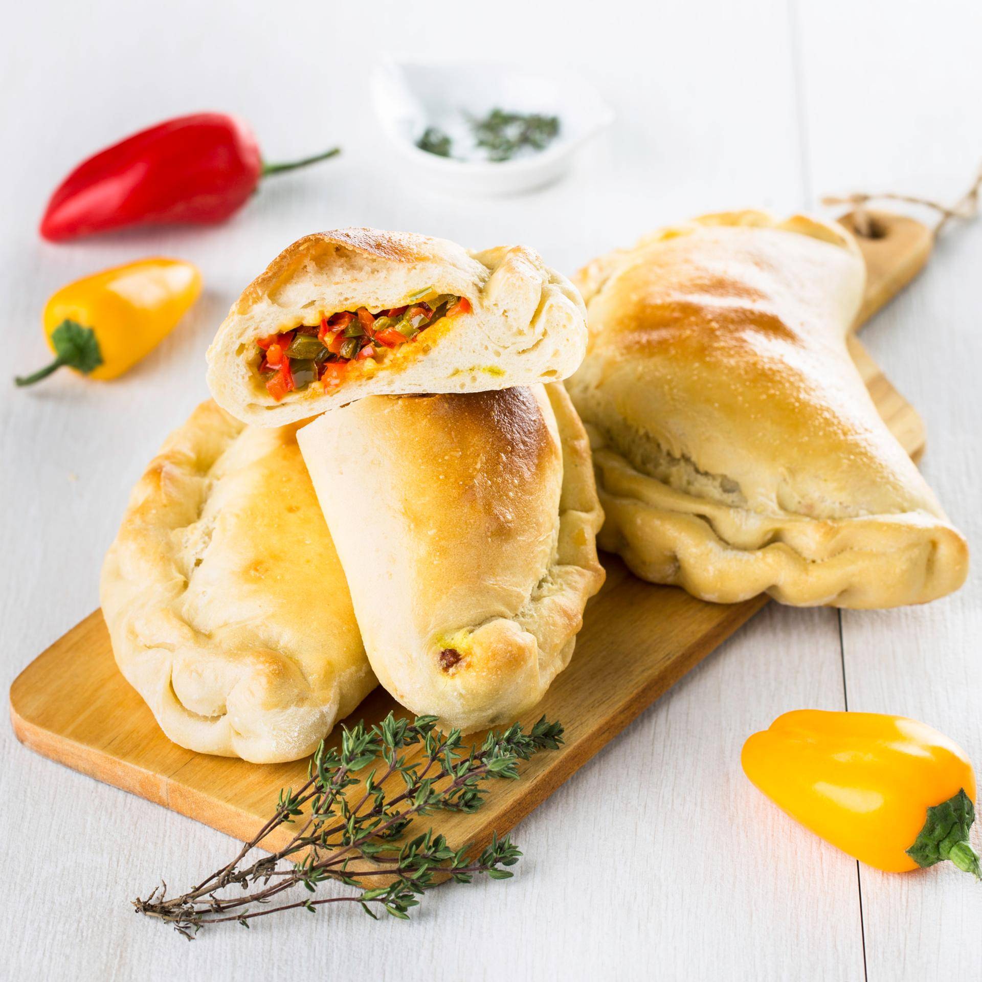 Pizza chausson aux poivrons - Recette Companion | Moulinex