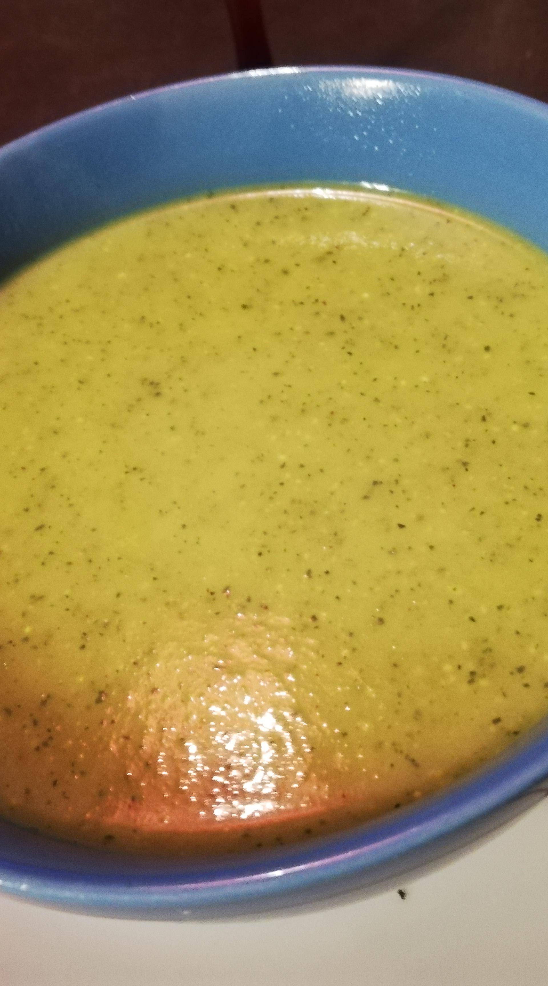Velouté de courgettes à l'amande - Recette Companion Connect XL | Moulinex