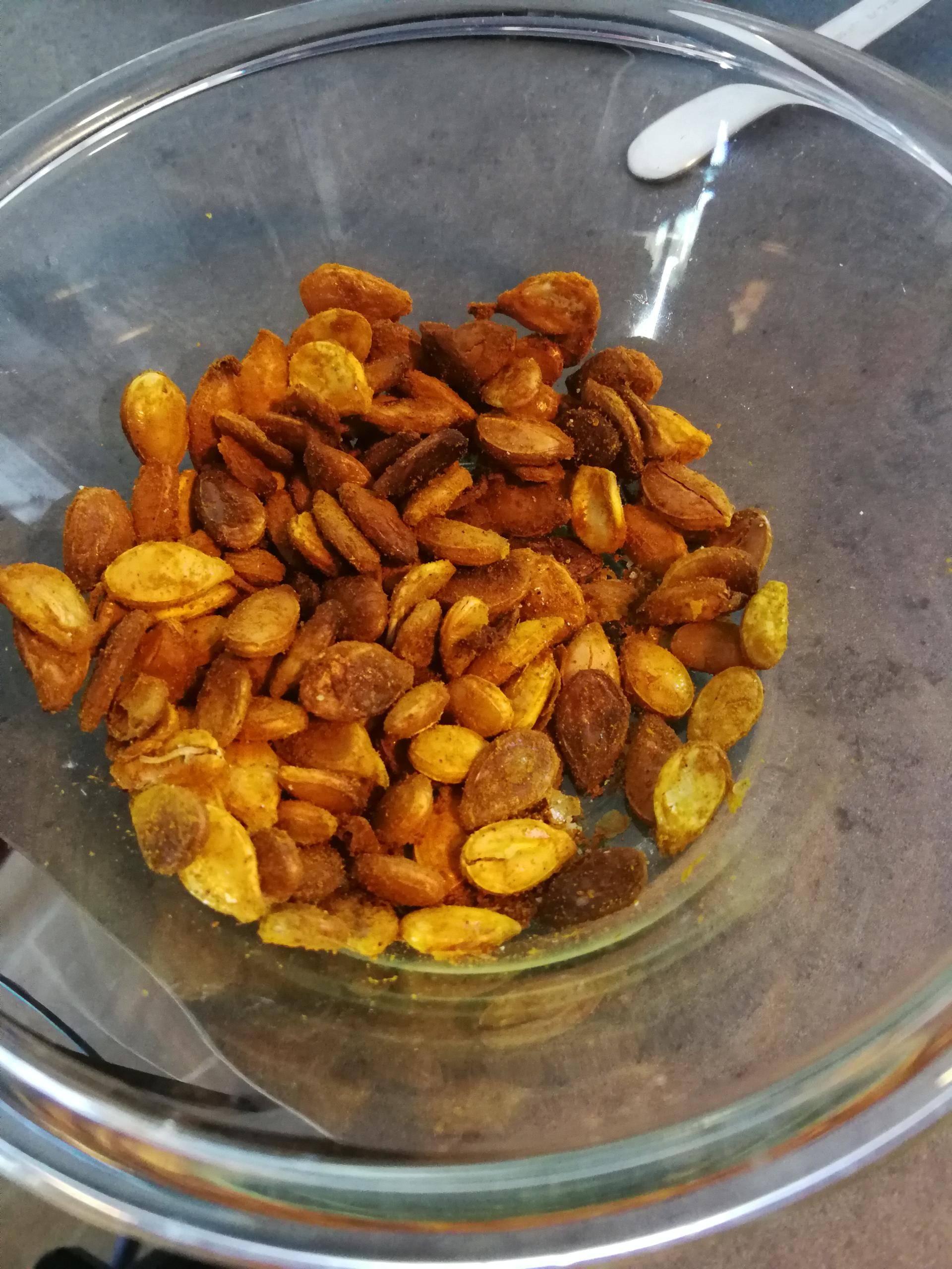 Graines de potimarron grillées au curcuma - Recette Companion Connect | Moulinex