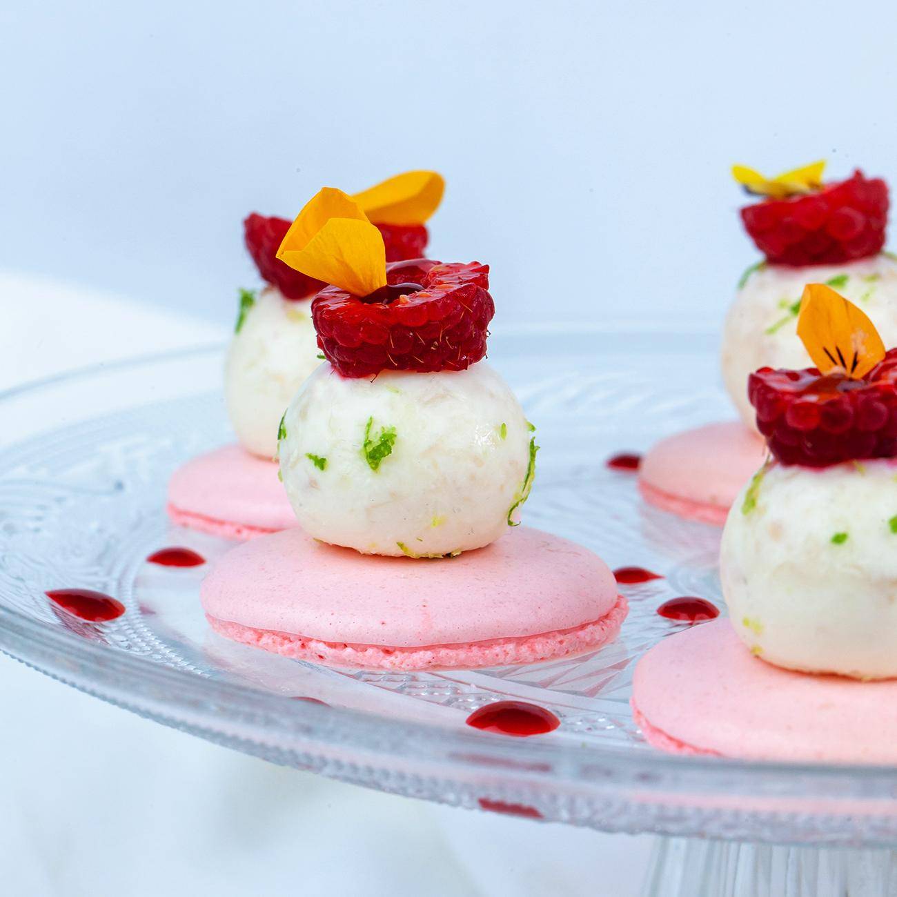 Macaron litchi framboises - Recepten Companion | Moulinex