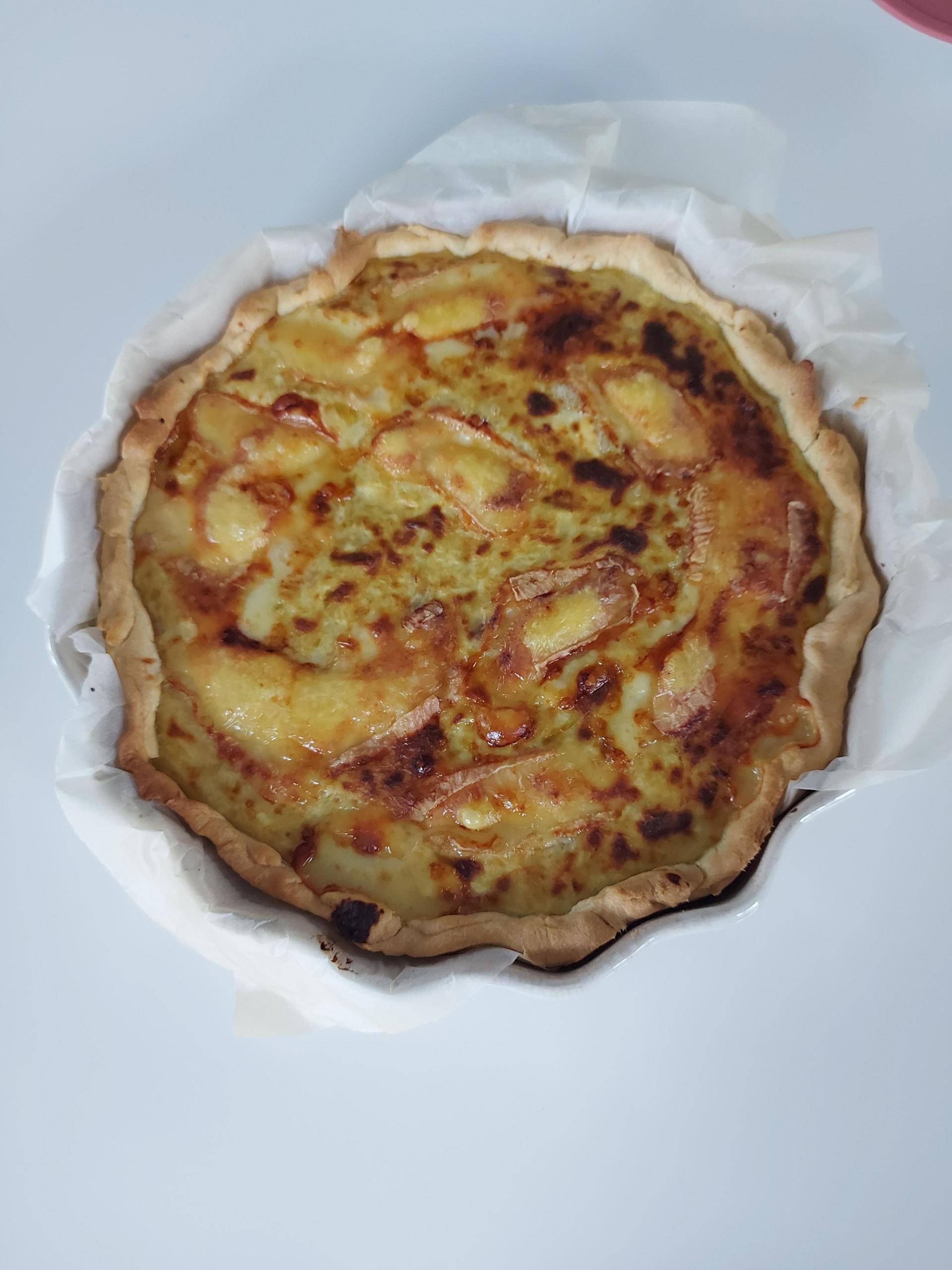 Quiche aux poireaux, lardons et munster - Recepten Companion Connect XL | Moulinex