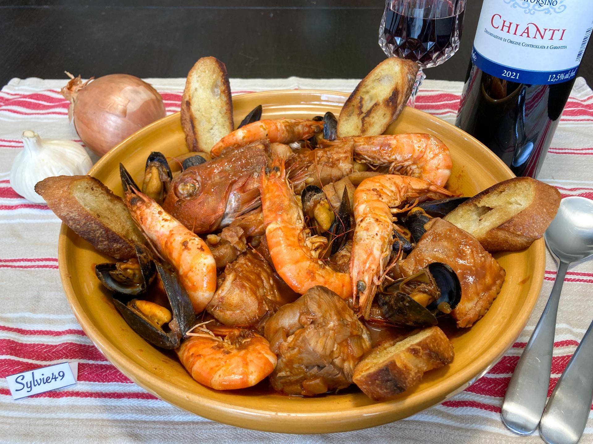 Cacciucco alla livornese (soupe de poissons) - Recepten Cookeo V3 | Moulinex