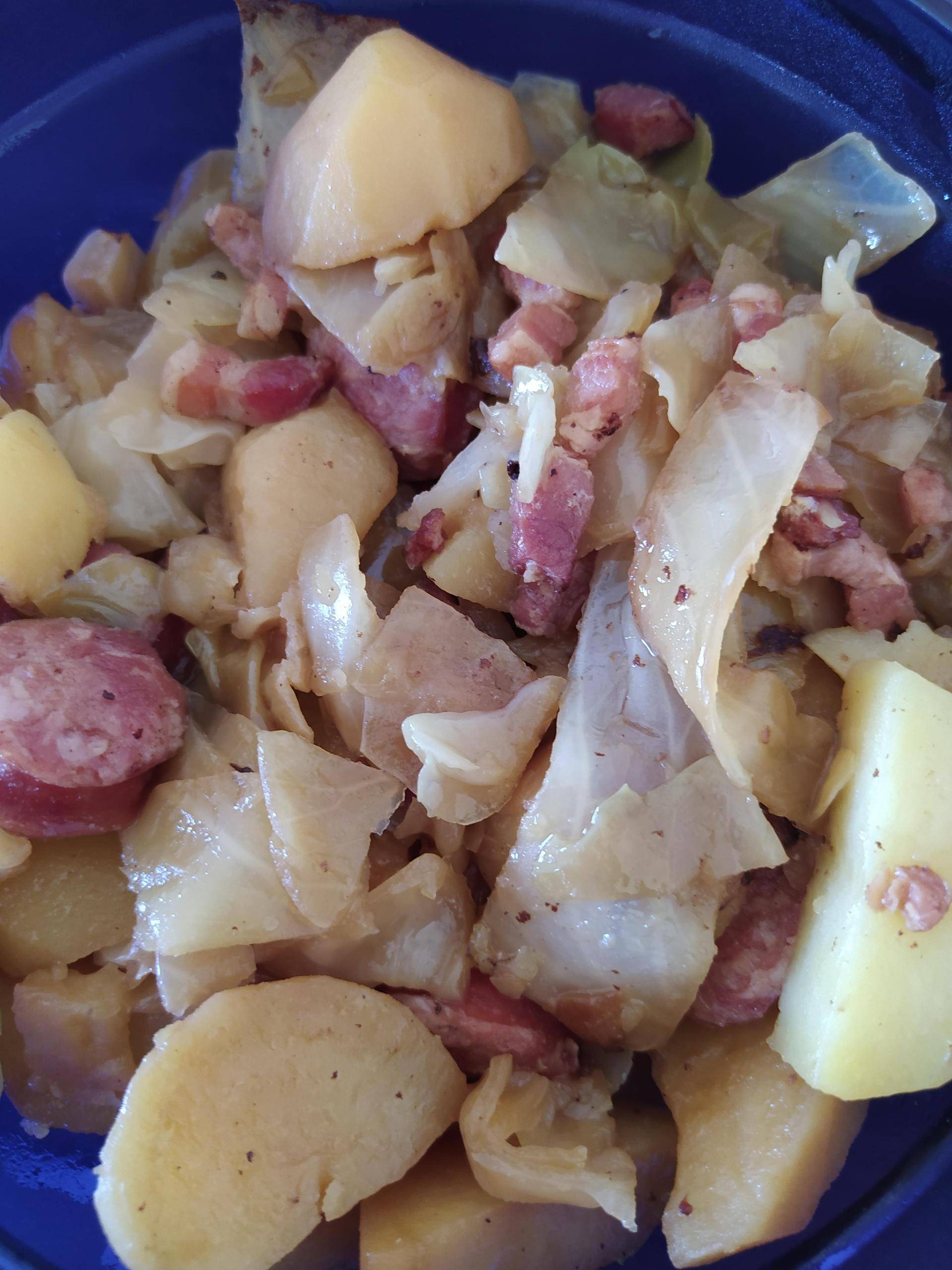 Chou aux saucisses de Montbéliard - Recepten Cookeo | Moulinex