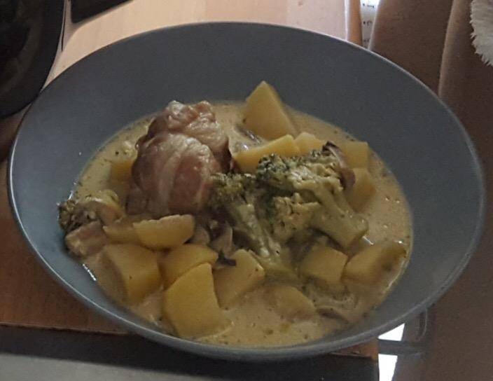 Paupiette de porc à la crème, champignons et légumes - Recepten Cookeo | Moulinex