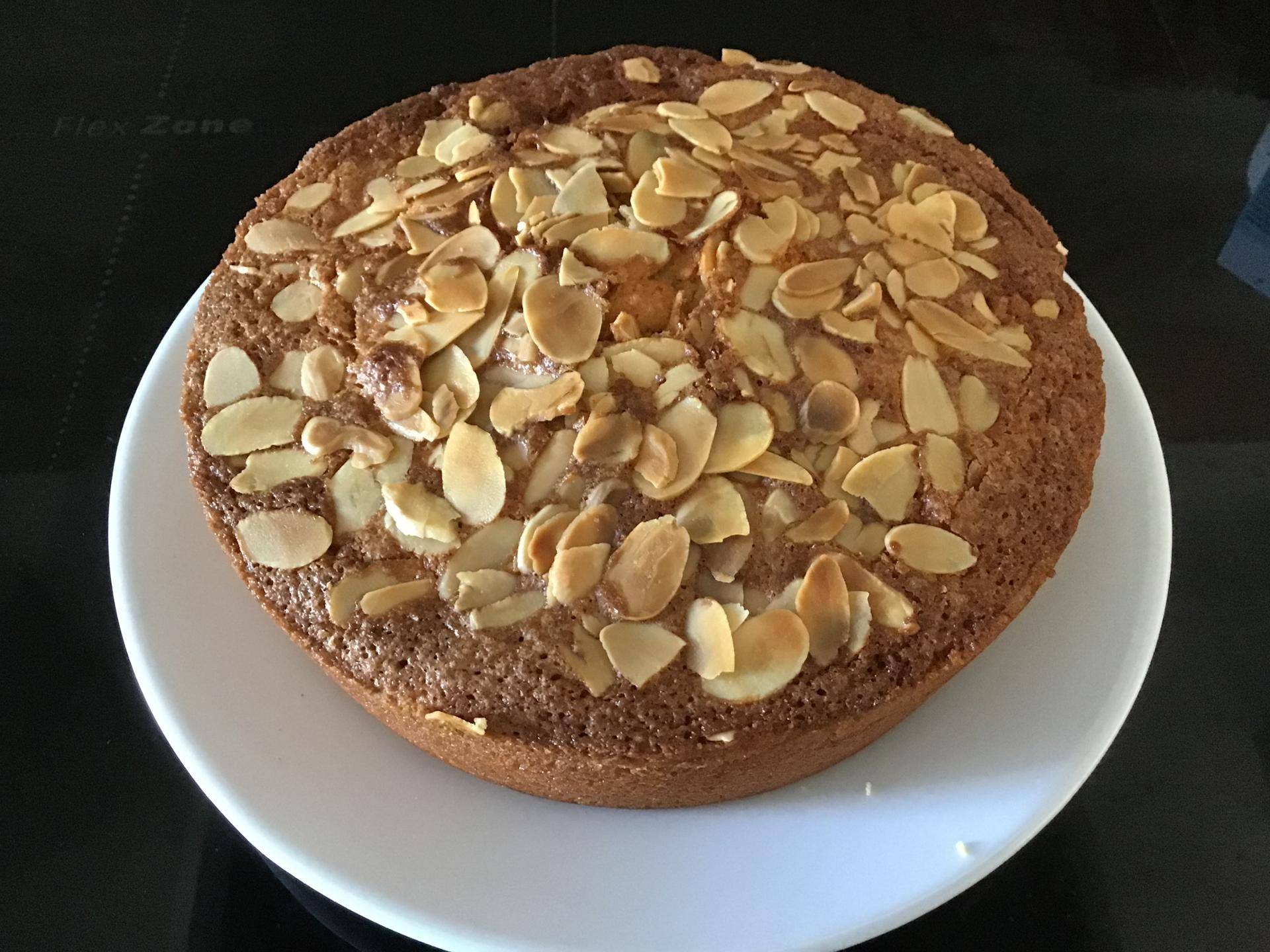 Gâteau fondant aux amandes à l’extra crisp - Recette Cookeo | Moulinex