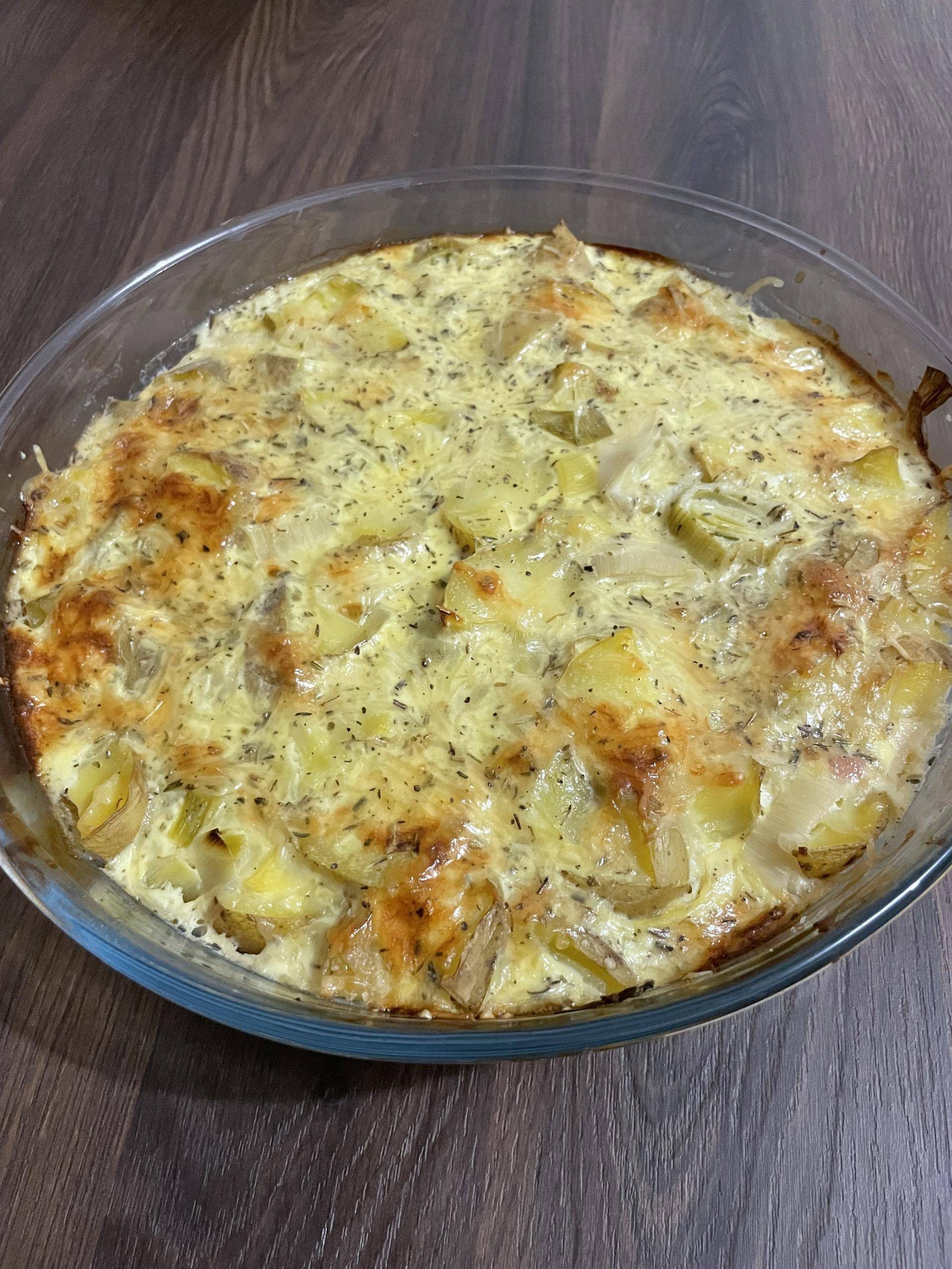 Quiche sans pâte patates et poireaux - Recette Cookeo | Moulinex