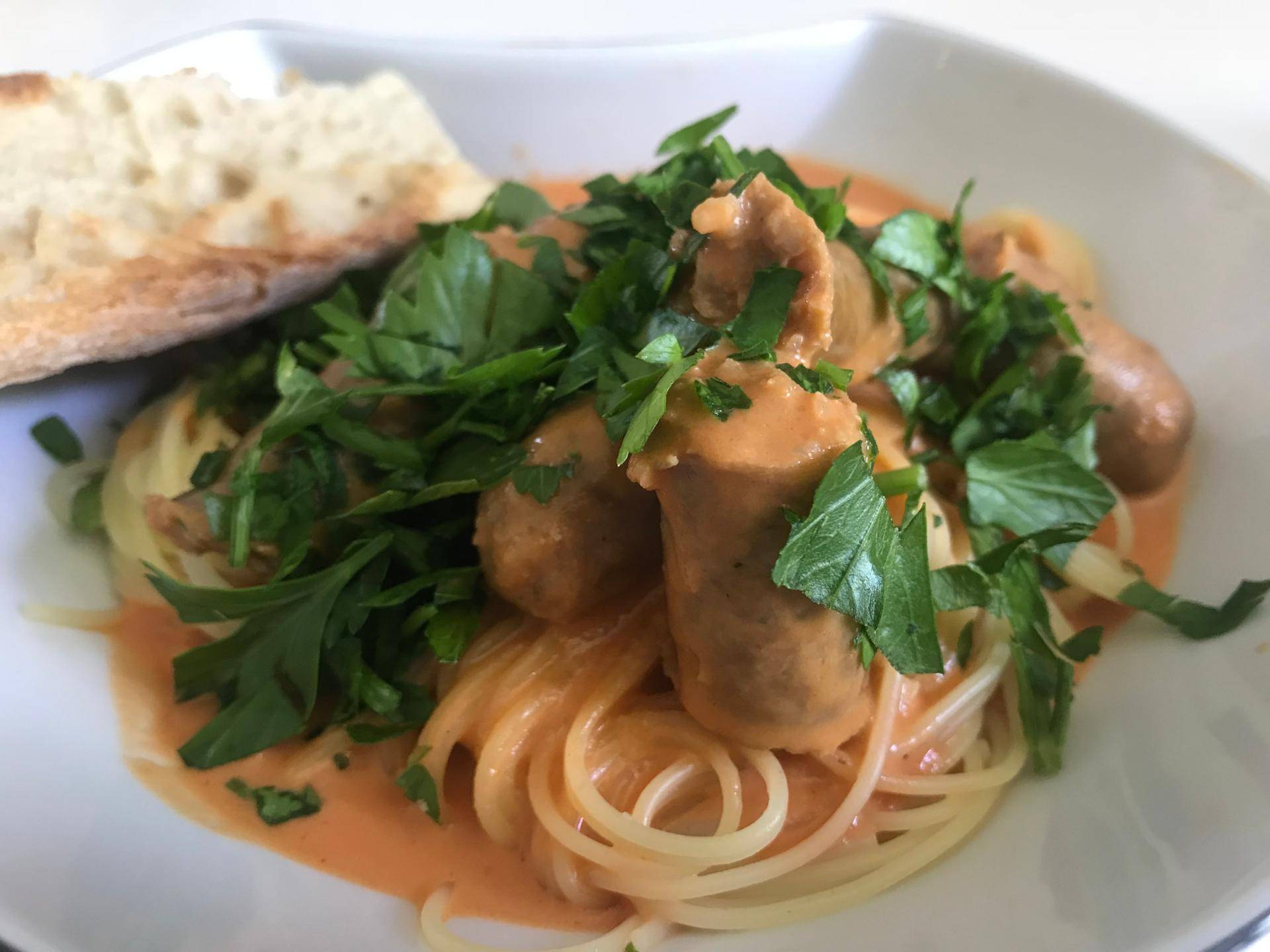 Pâtes saucisses coco - Recette Companion Connect XL | Moulinex