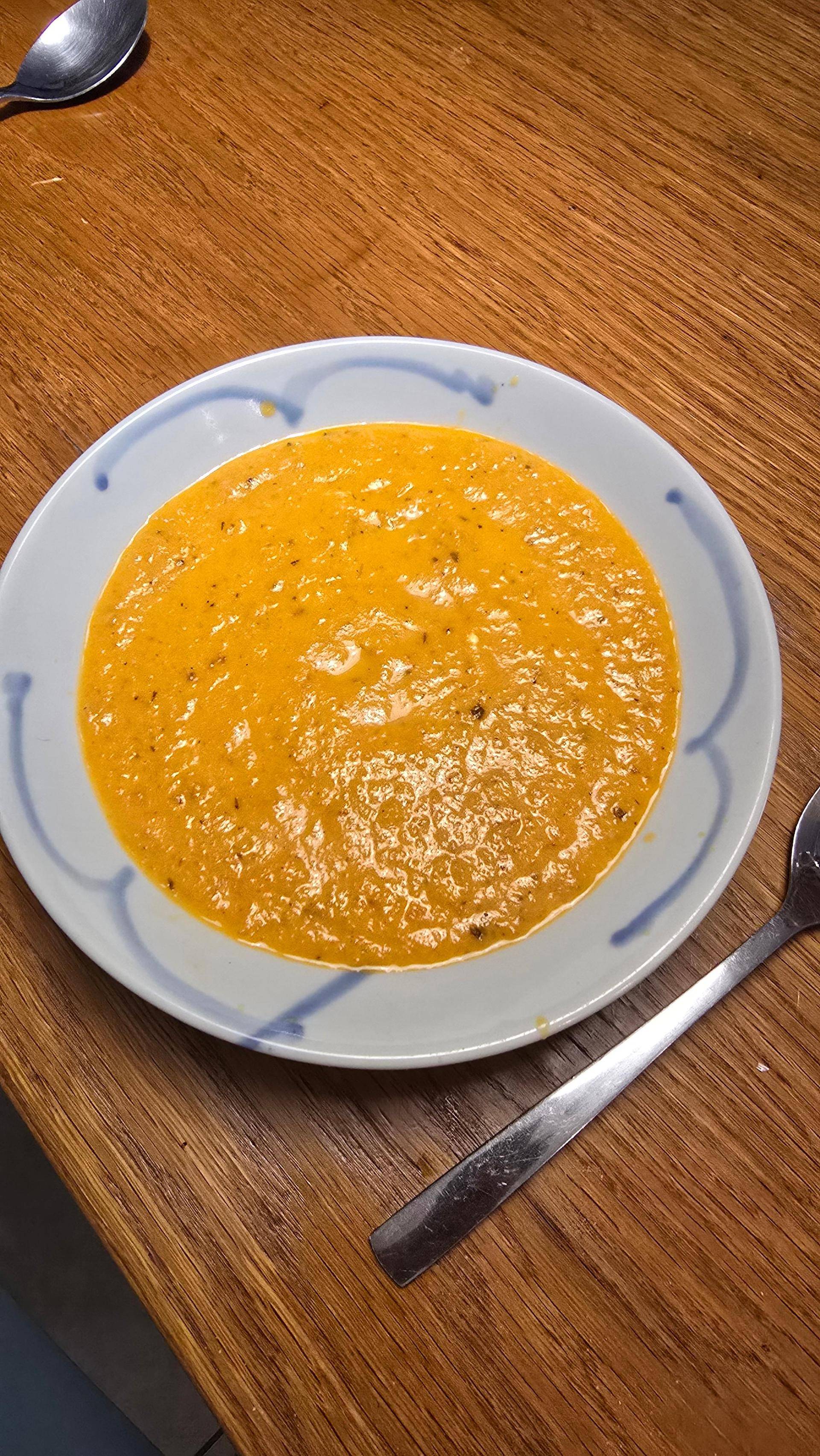 Soupe tomate rôtie - Recette Companion Connect XL | Moulinex