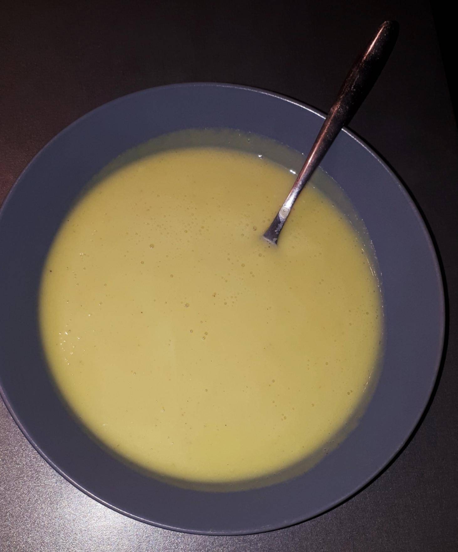 Velouté de courgettes et vache qui rit - Recette Companion XL | Moulinex