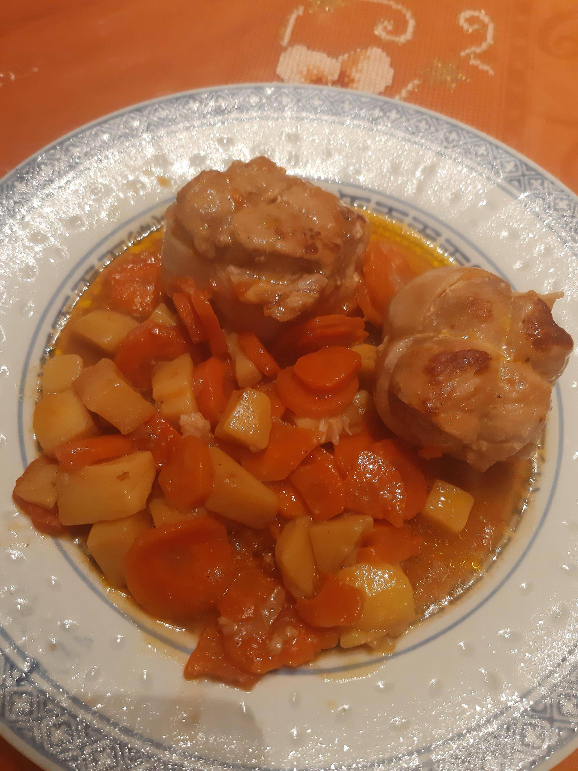 Paupiettes de porc, carottes, pomme de terre - Recepten Cookeo | Moulinex