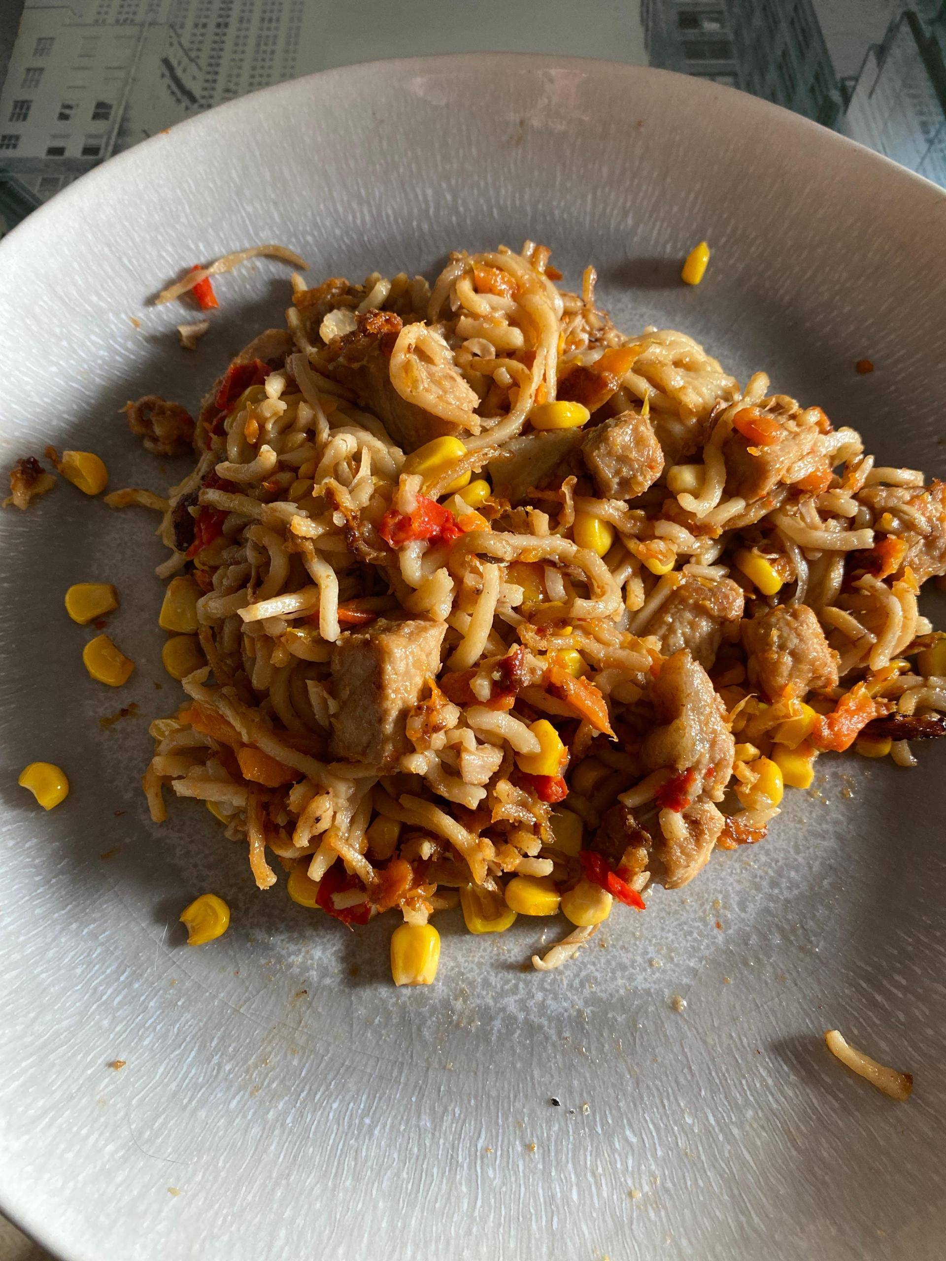 Porc au légume et pâte chinoise - Recette Cookeo | Moulinex