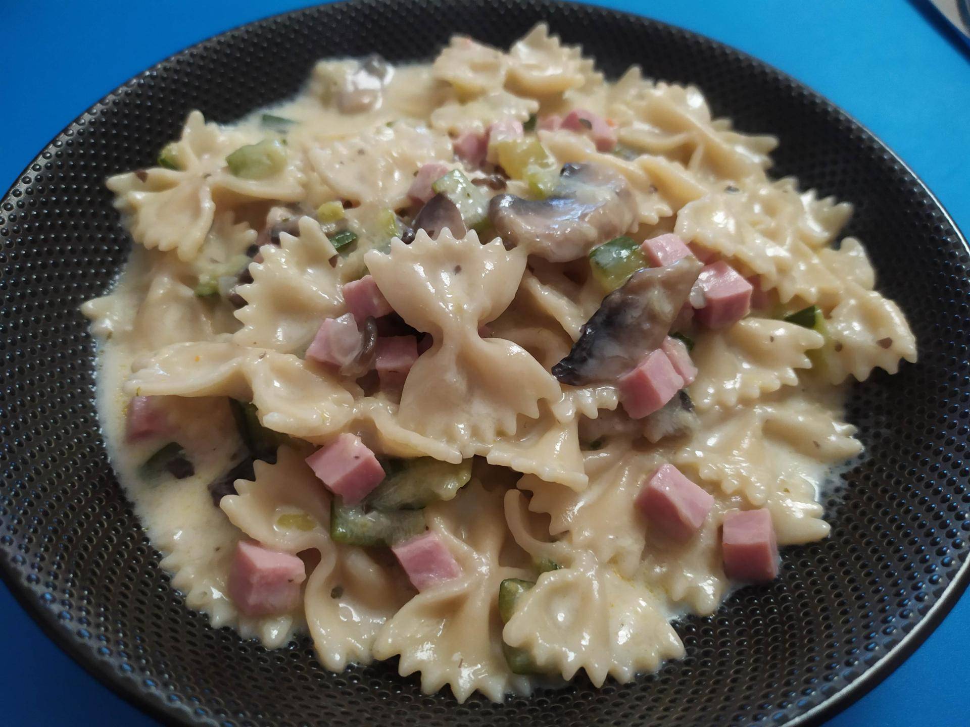One pot pasta courgettes champignons - Recepten Cookeo | Moulinex