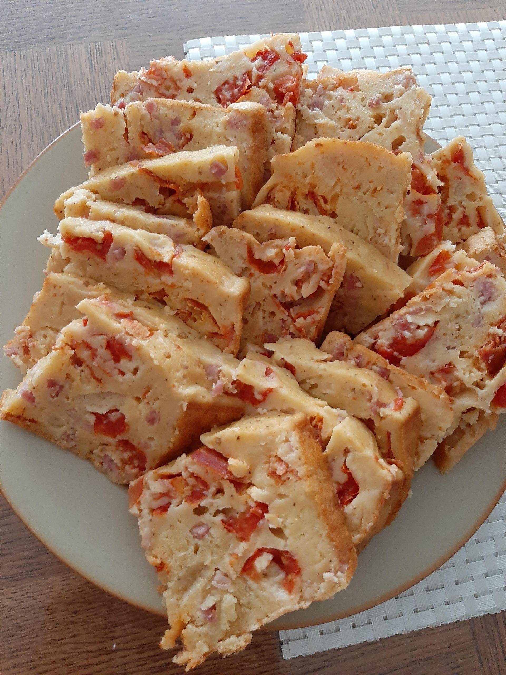 Cake chorizo lardons - Recepten Cookeo | Moulinex