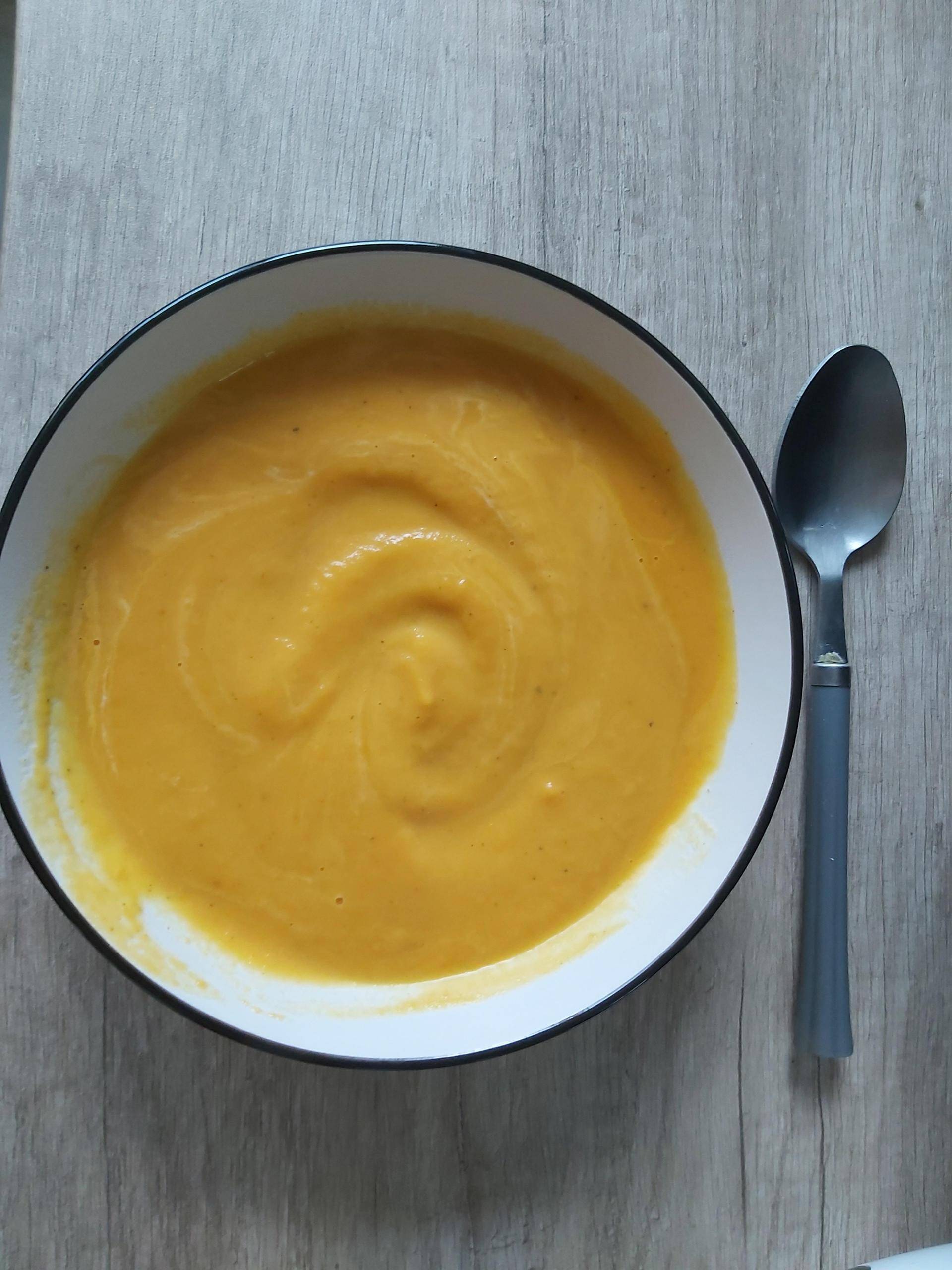 Soupe de carotte au lait de coco - Recette Cookeo | Moulinex