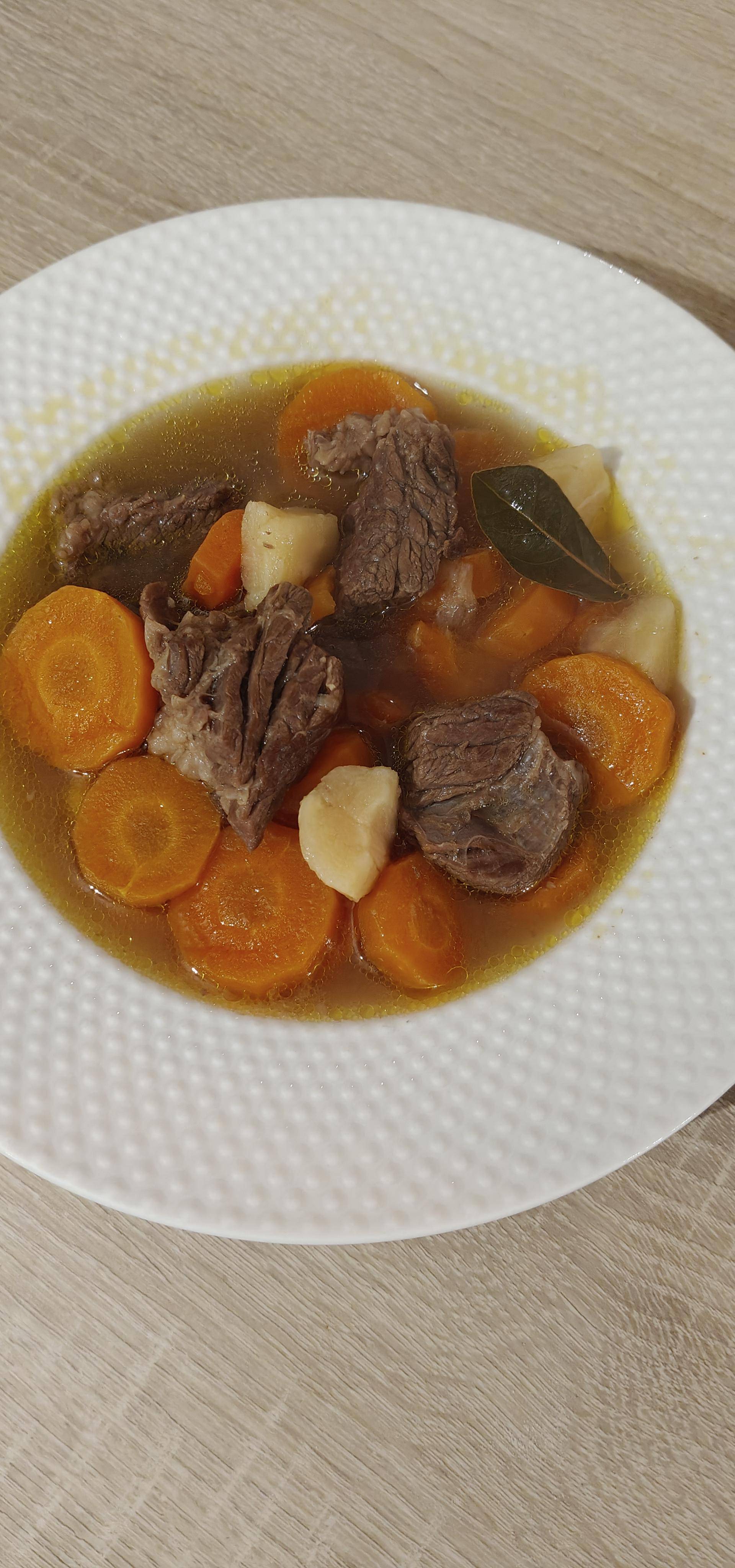 Bouillon de boeuf - Recette Cookeo V3 | Moulinex