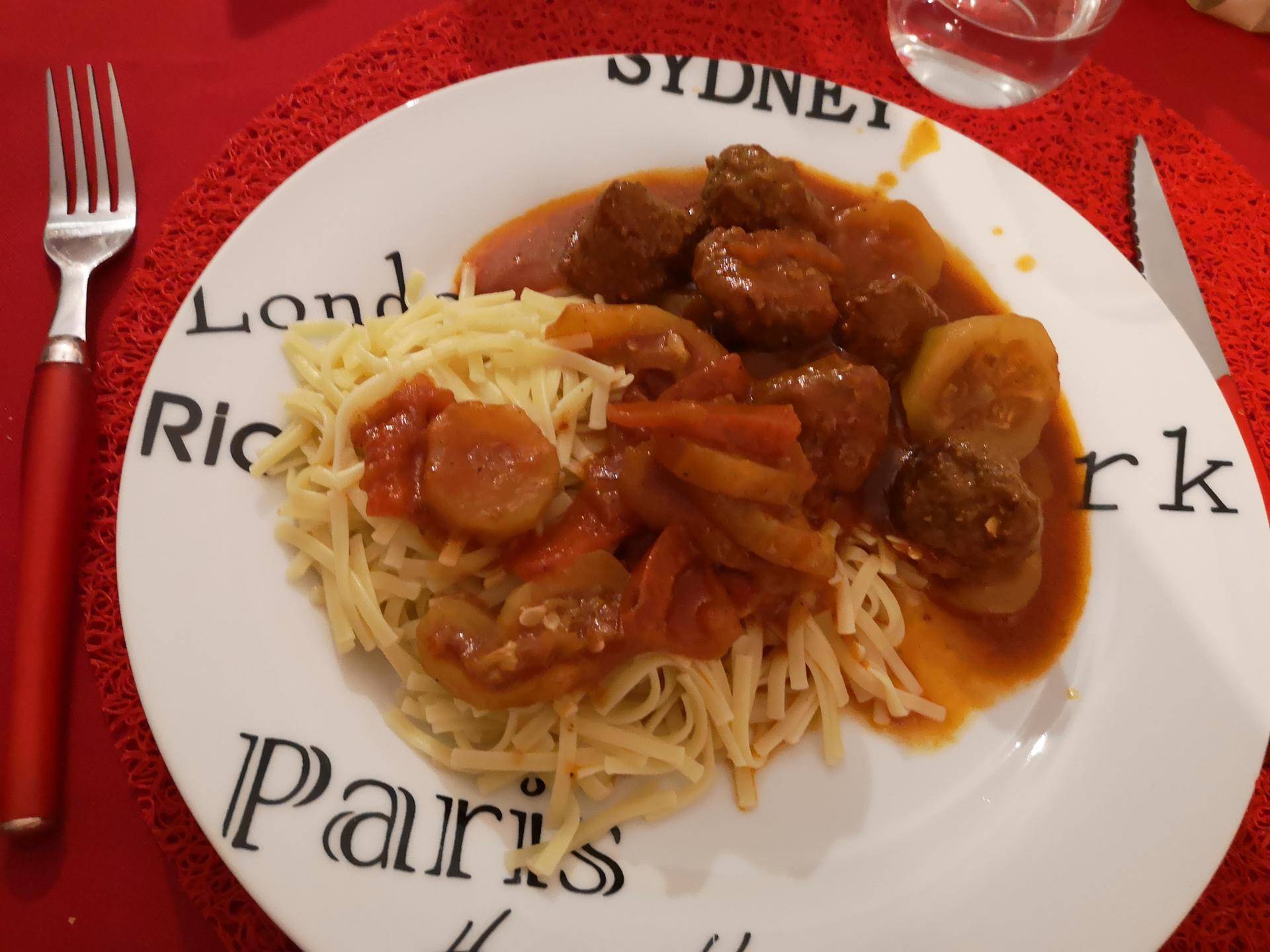 Boulettes aux légumes et Nouilles - Recepten Cookeo | Moulinex