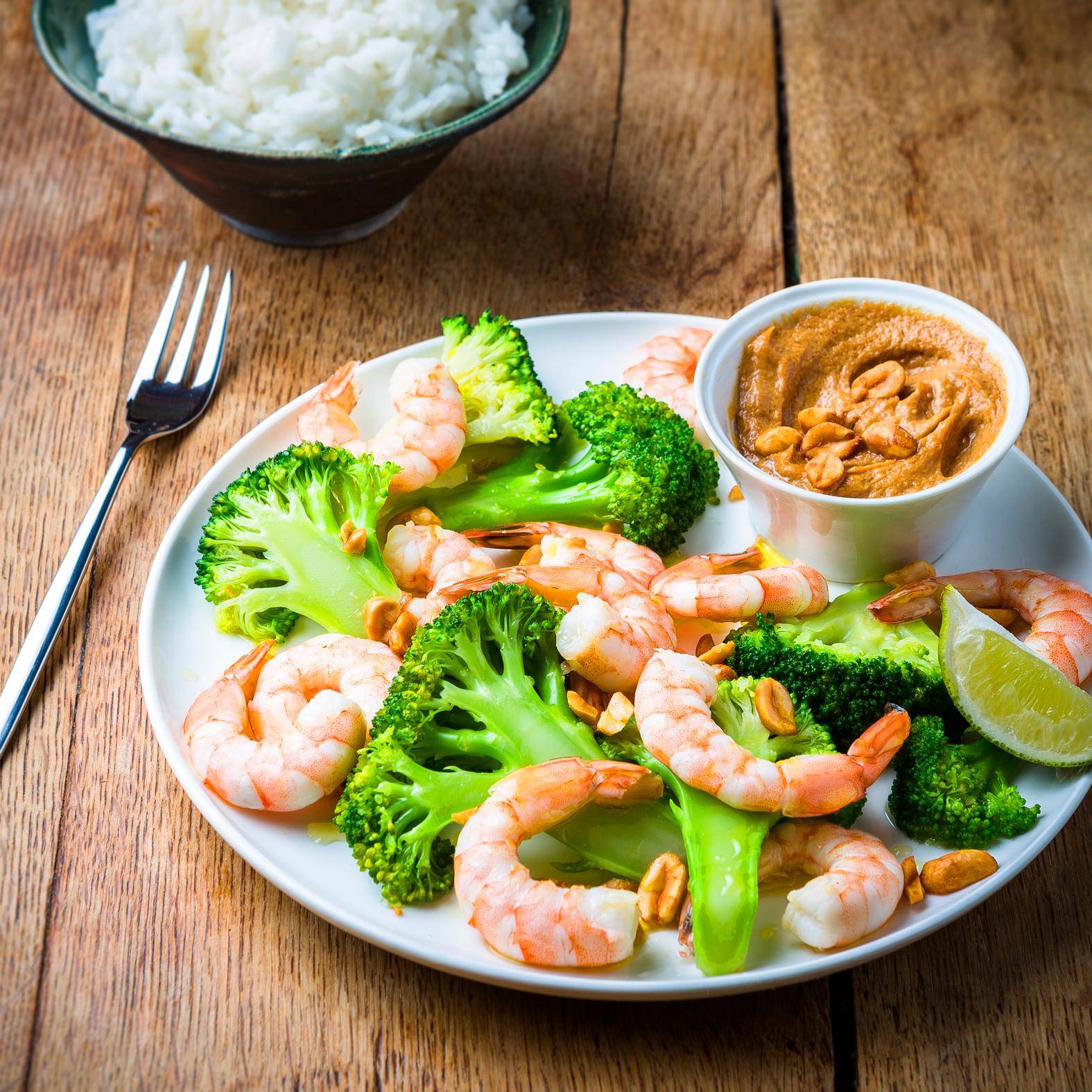 Crevettes et brocolis aux cacahuètes - Recette EASY FRY GRILL & STEAM 3 in 1 | Moulinex