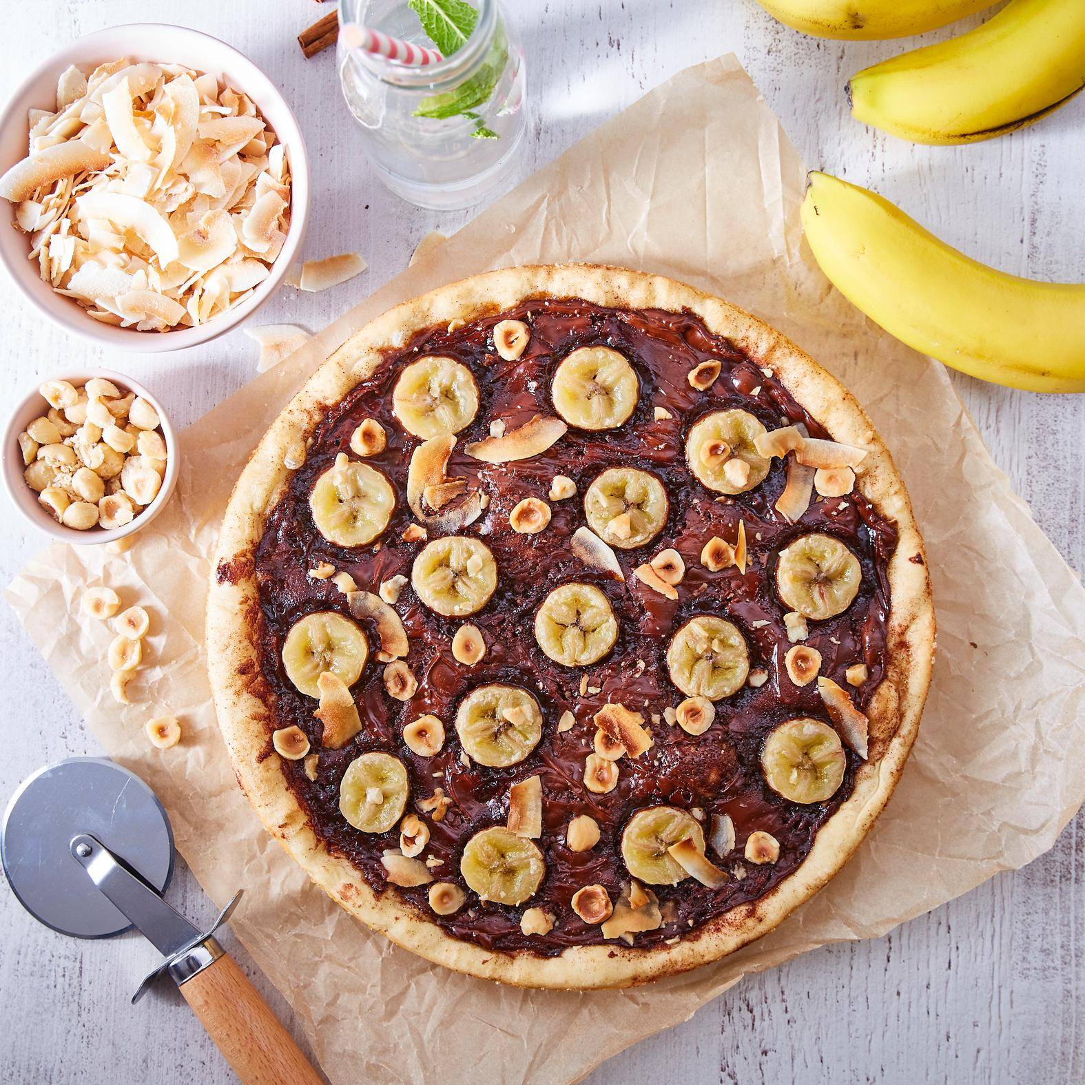 Pizza sucrée pâte à tartiner et banane - Recepten Cook'in One | Moulinex
