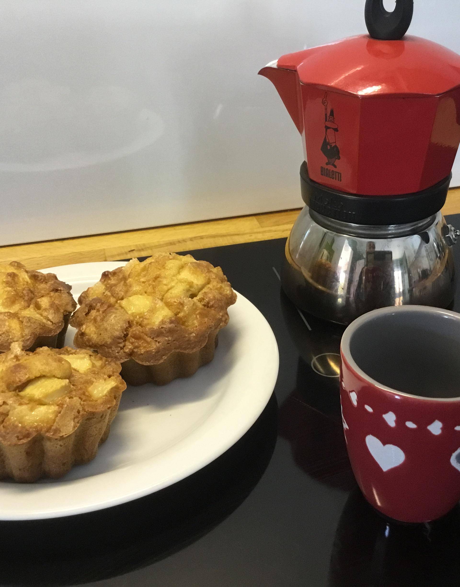 Gâteaux individuels aux pommes - Recette Companion Connect XL | Moulinex