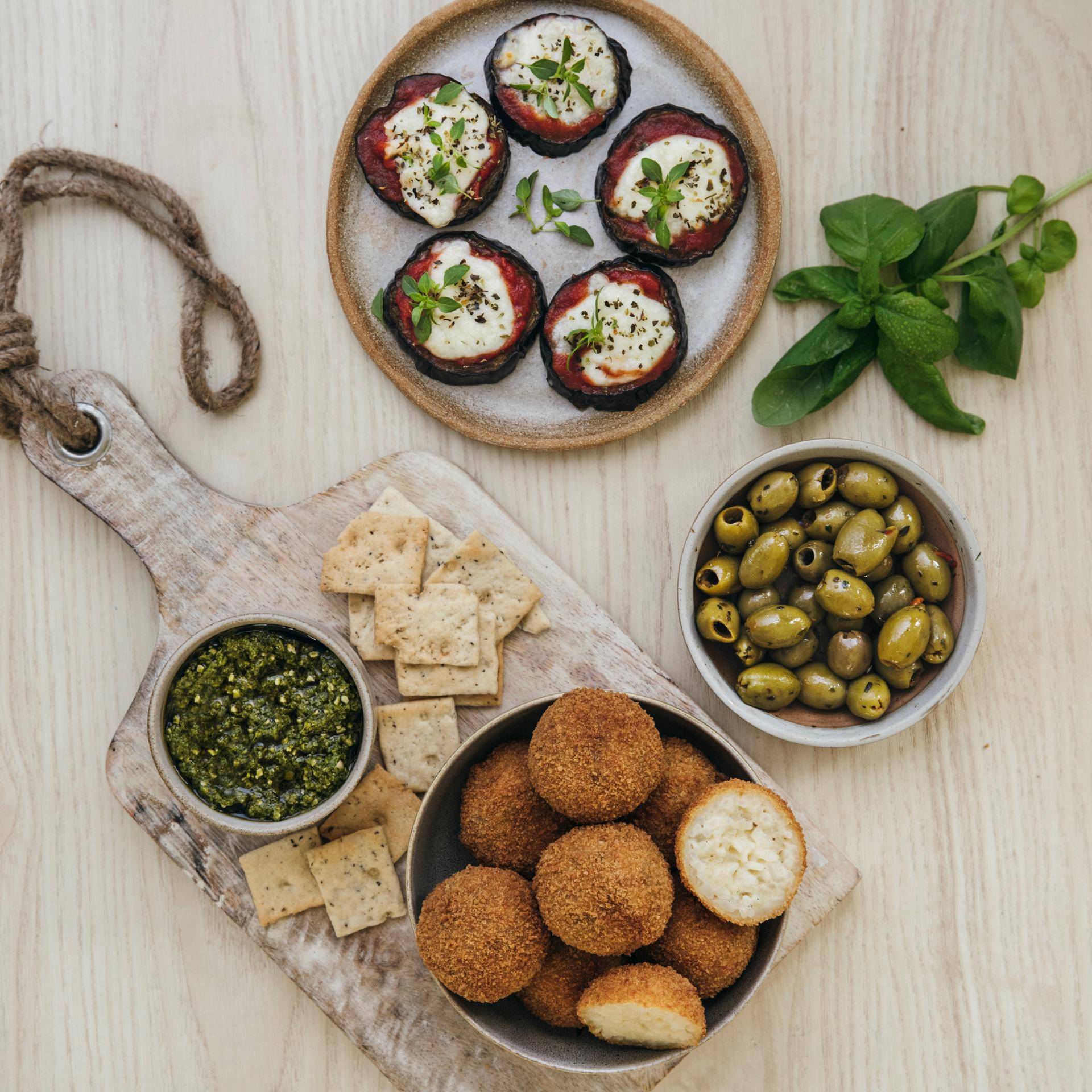 Mini pizzi à l'aubergine et arancini - Recette EASY FRY & GRILL 2 in 1 XXL | Moulinex