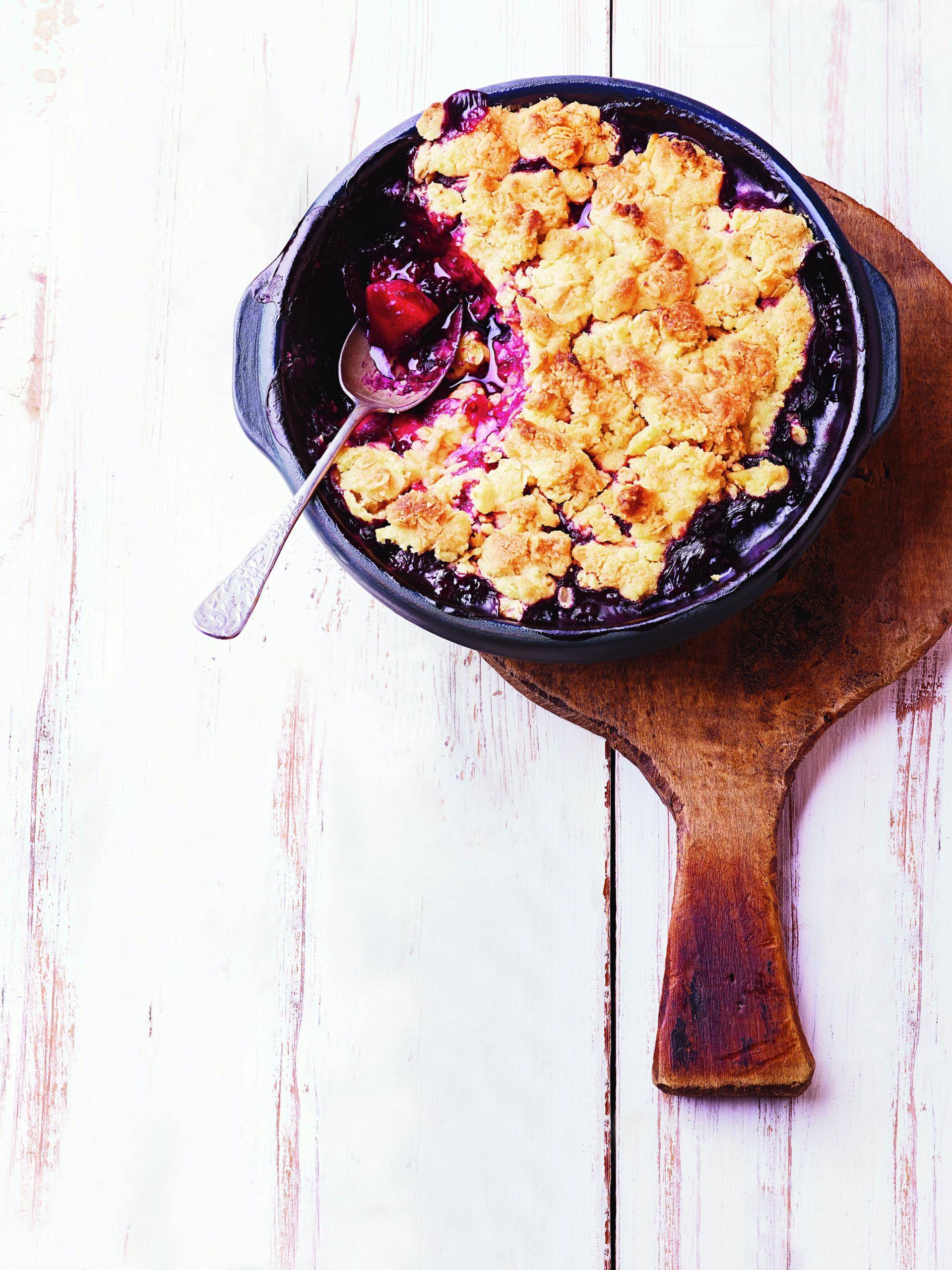 Crumble de pommes et fruits rouges - Recette EASY FRY GRILL & STEAM 3 in 1 | Moulinex
