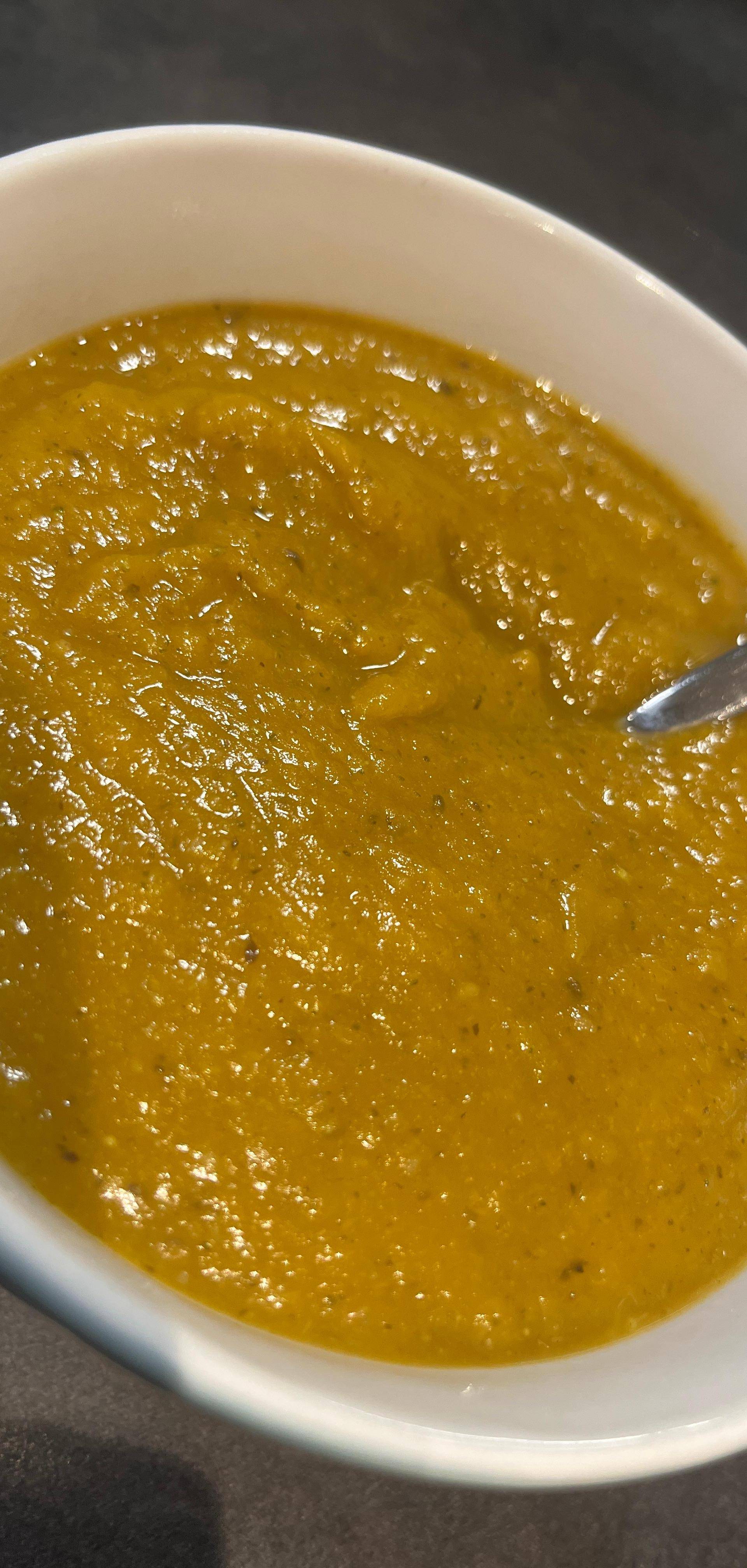 Soupe pomme de terre, carottes, patate douce, brocolis, champignons - Recette Cookeo | Moulinex