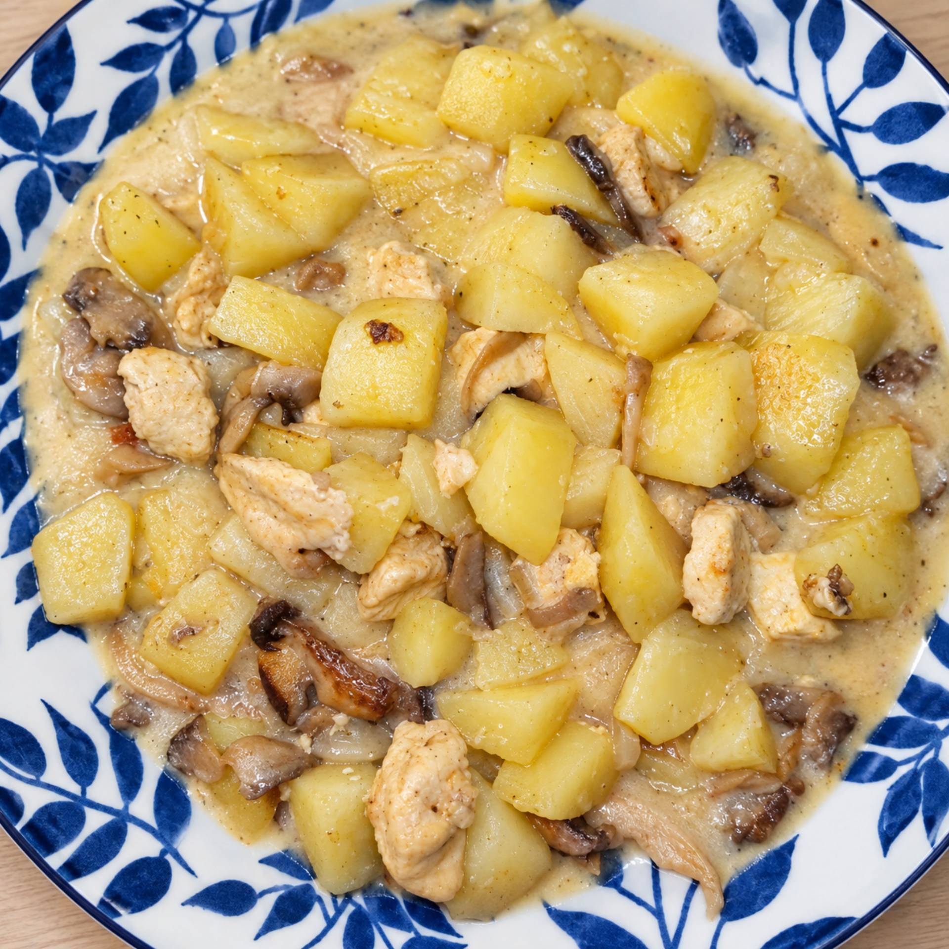 Pomme de terre champignons émincés de poulet - Recette Cookeo Infinity Autostir | Moulinex