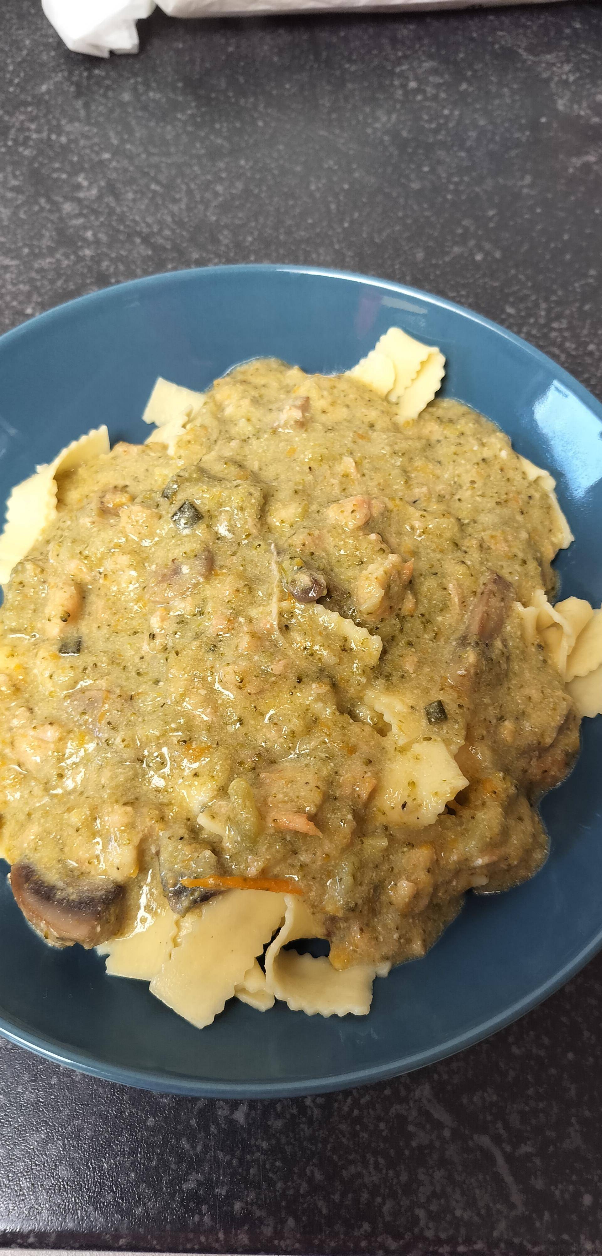 Tagliatelles au saumon et poireaux WW - Recette Cookeo | Moulinex