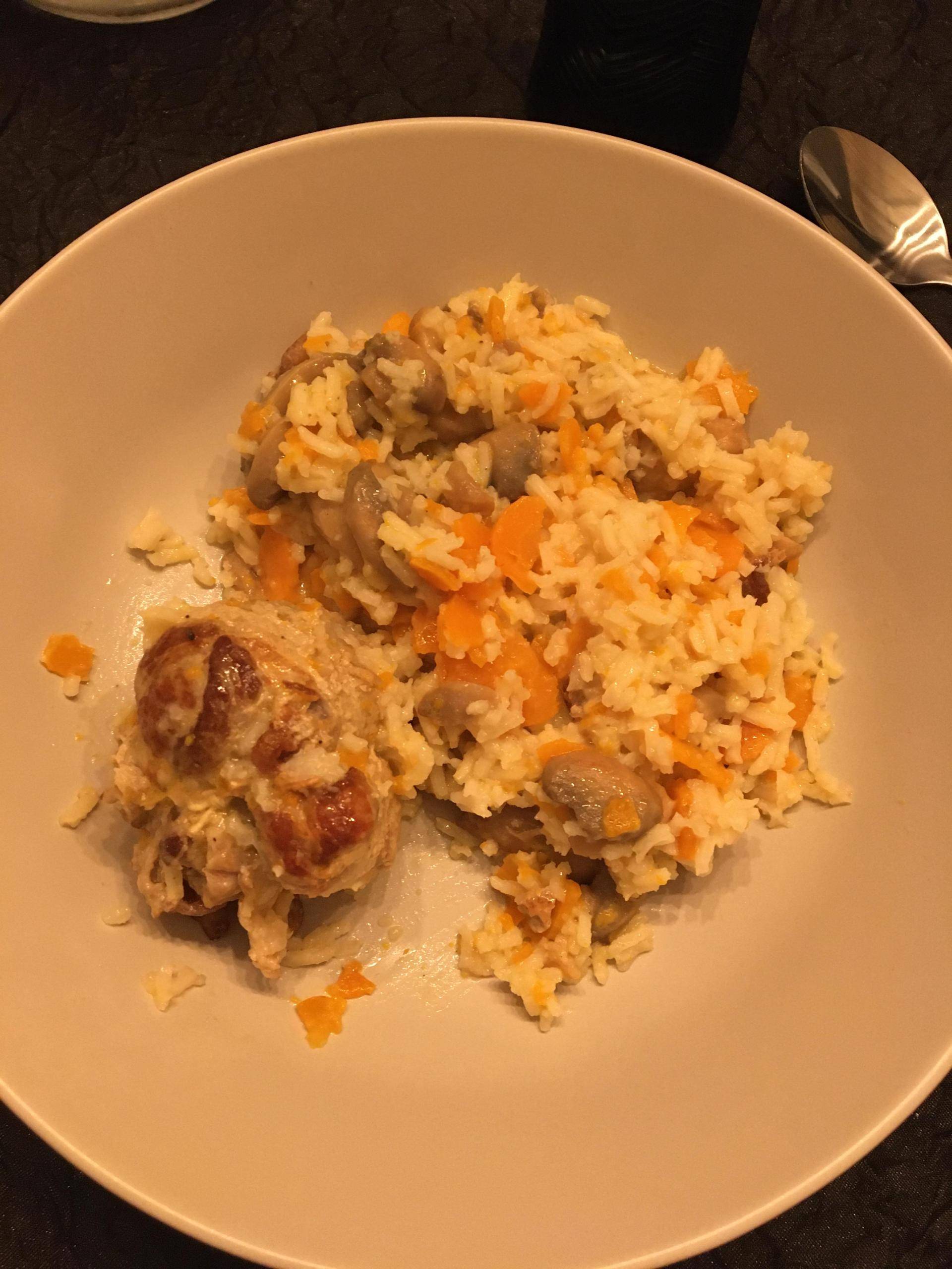 Paupiettes de porc avec carottes, champignons et riz à la crème - Recepten Cookeo | Moulinex