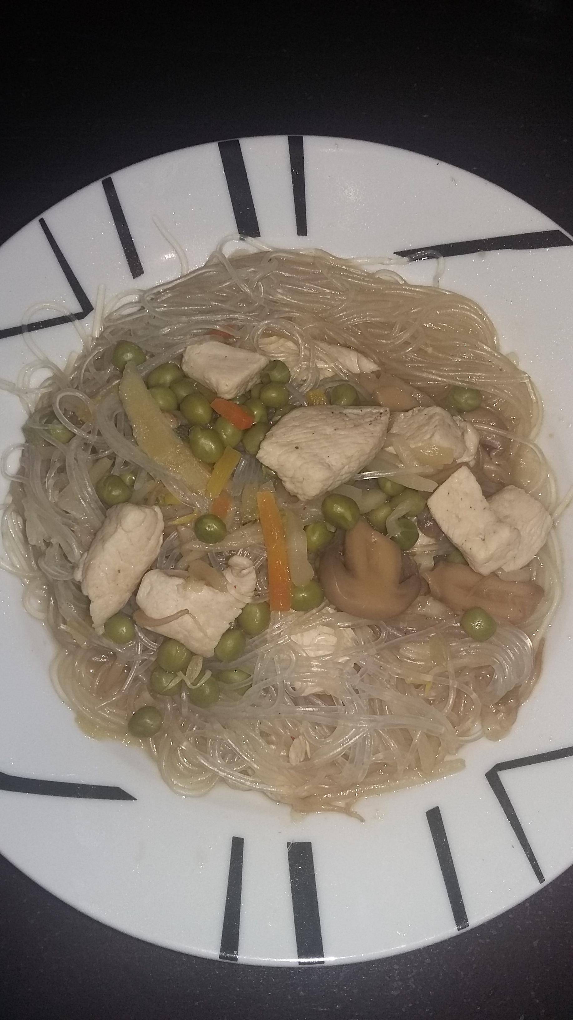 Soupe chinoise poulet vermicelles - Recepten Cookeo | Moulinex