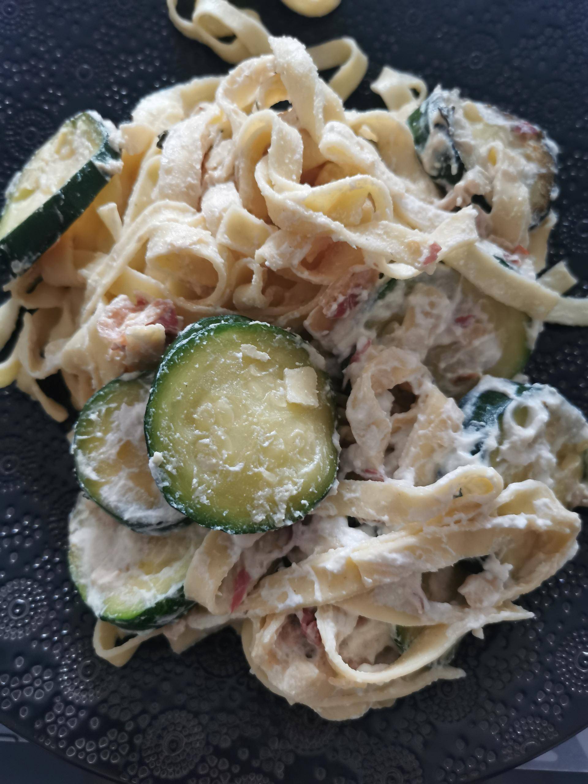 Tagliatelles aux courgettes et à la ricotta - Recepten Cookeo | Moulinex